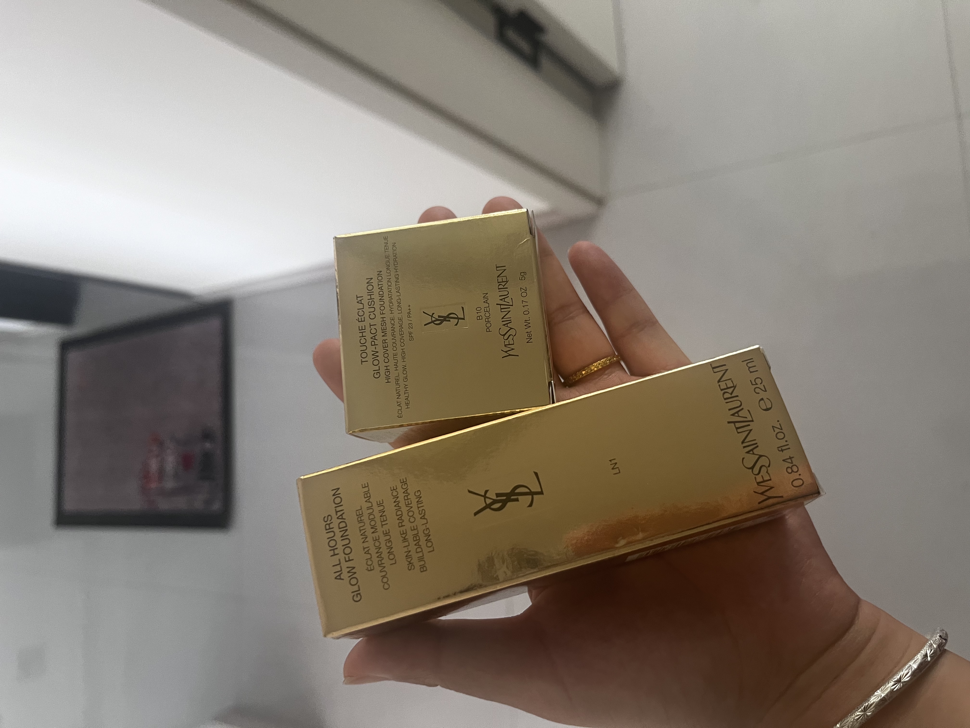 YSL圣罗兰贴肤衣粉底液LN1混干权威粉盖遮瑕防晒化妆生日礼物女 实拍图