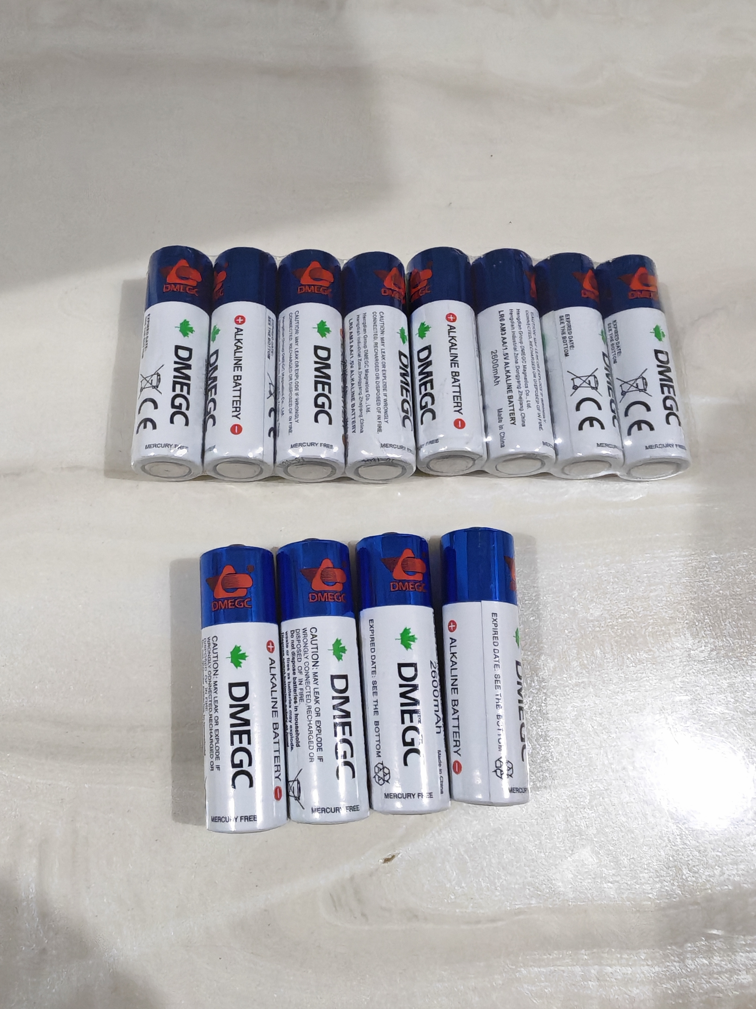 松然DMEGC 5号电池2600毫安 LR6指纹智能密码电子锁门锁专用七号AAA电池 东磁血压计血糖仪原装电池 【8节】DMEGC原装5号电池 实拍图
