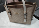 蔻驰（COACH）【品牌直供】女士MOLLIE25中号手提单肩斜挎托特包CV965奶茶色 实拍图