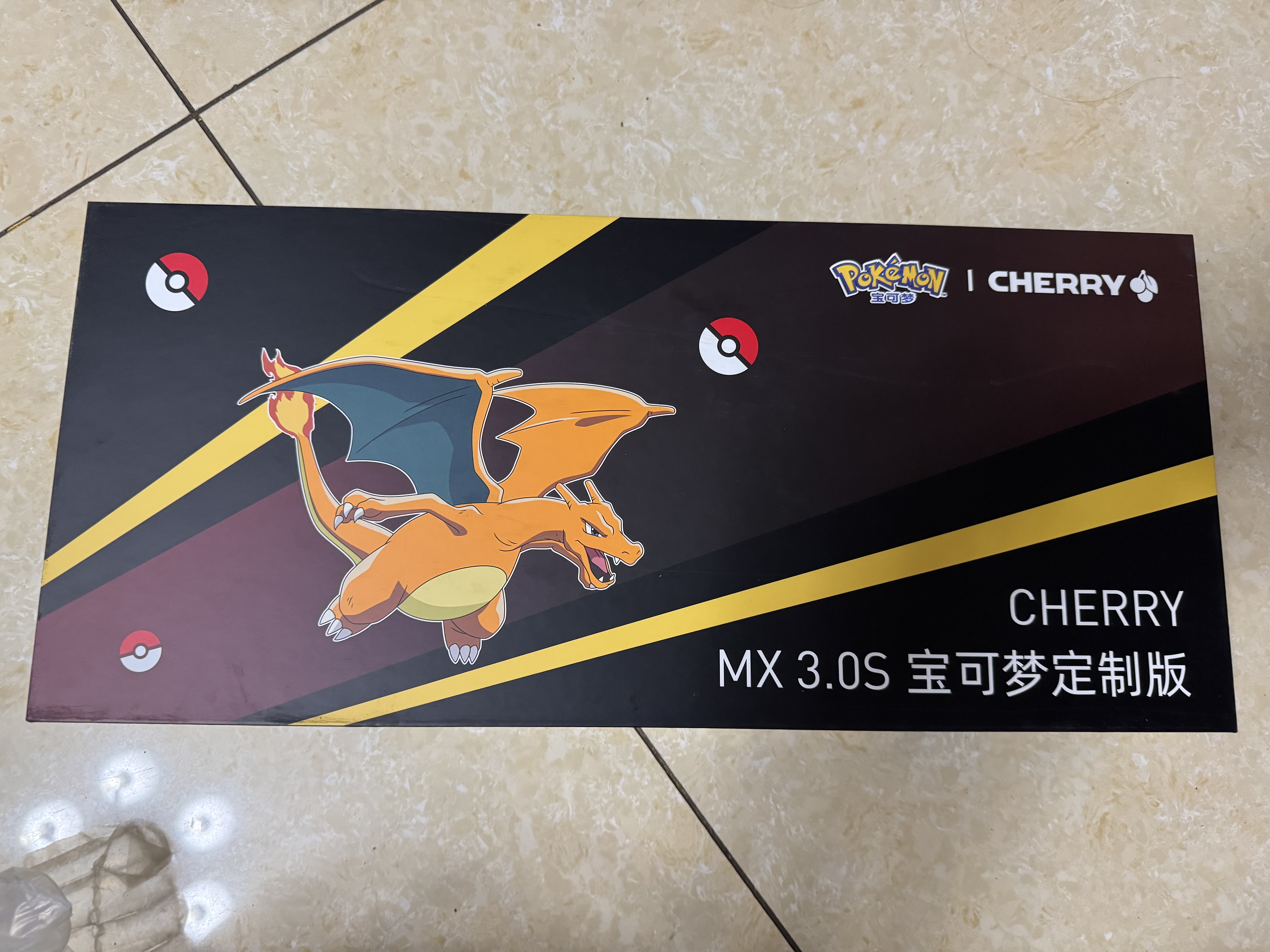 CHERRY樱桃MX3.0S无线机械键盘宝可梦皮卡丘联名礼盒喷火龙电竞游戏键盘三透PBT键帽蓝牙三模电脑办公 实拍图