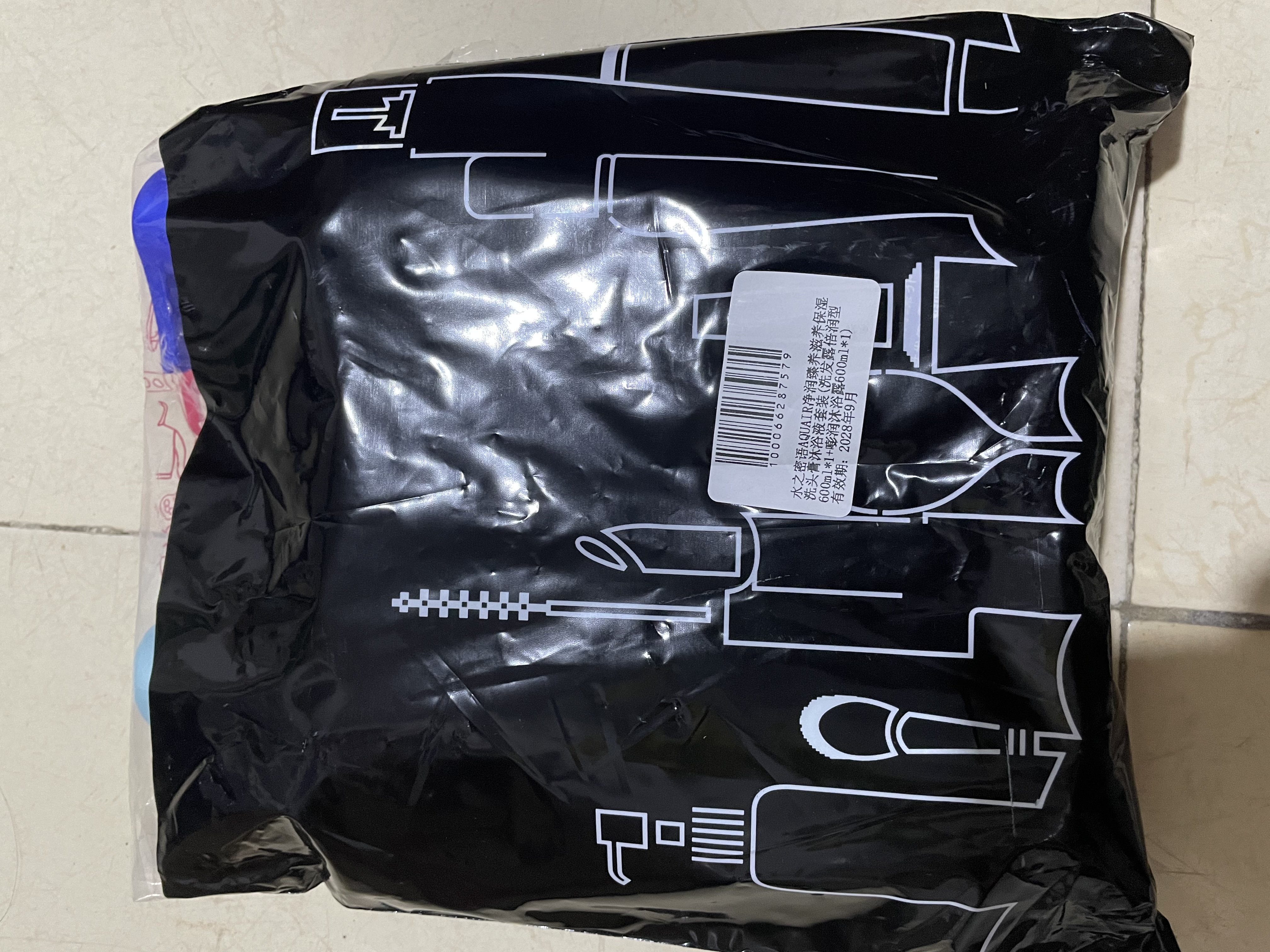 水之密语（AQUAIR）净润臻养倍润洗发水600ml+沐浴露600ml滋养保湿洗发露沐浴套装 实拍图