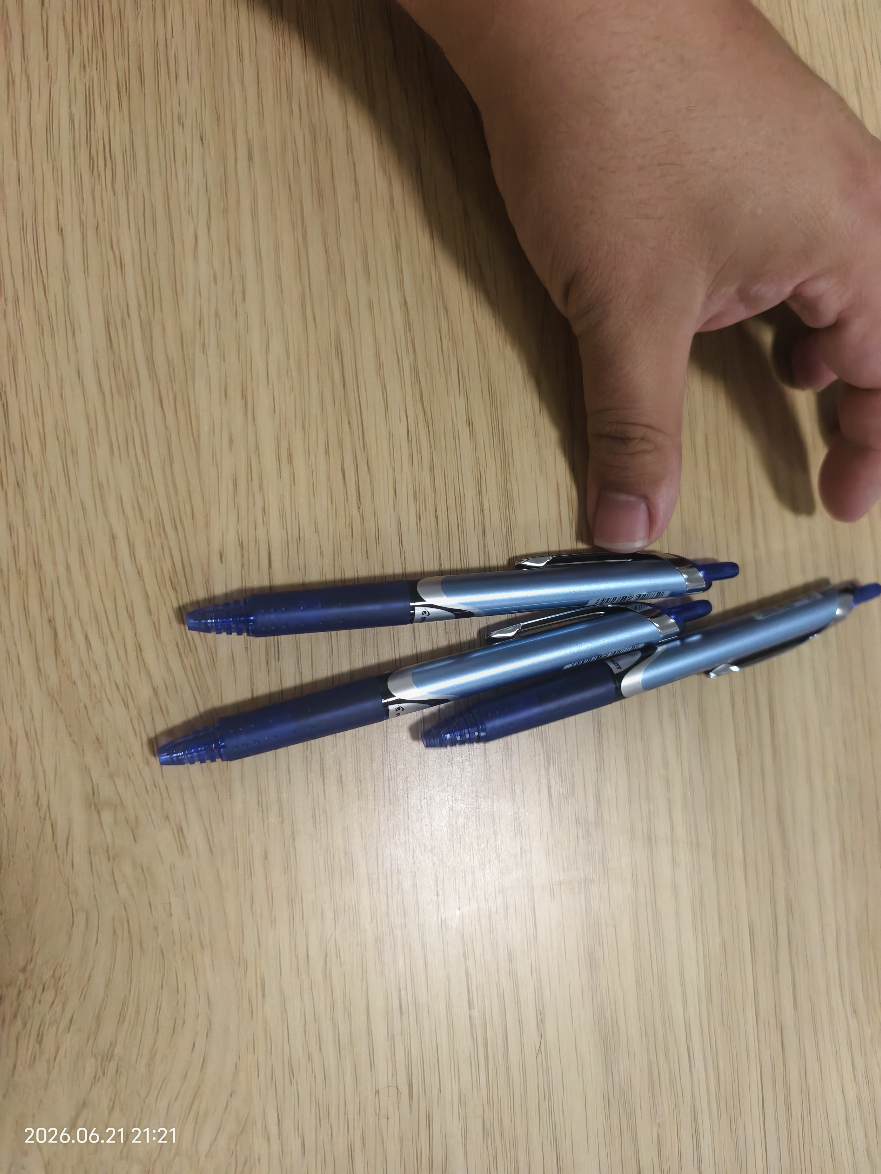 百乐（PILOT）BXRT-V5开拓王按动蓝色中性笔0.5mm签字笔商务水笔学生考试刷题笔高颜值文具套装 3支 实拍图