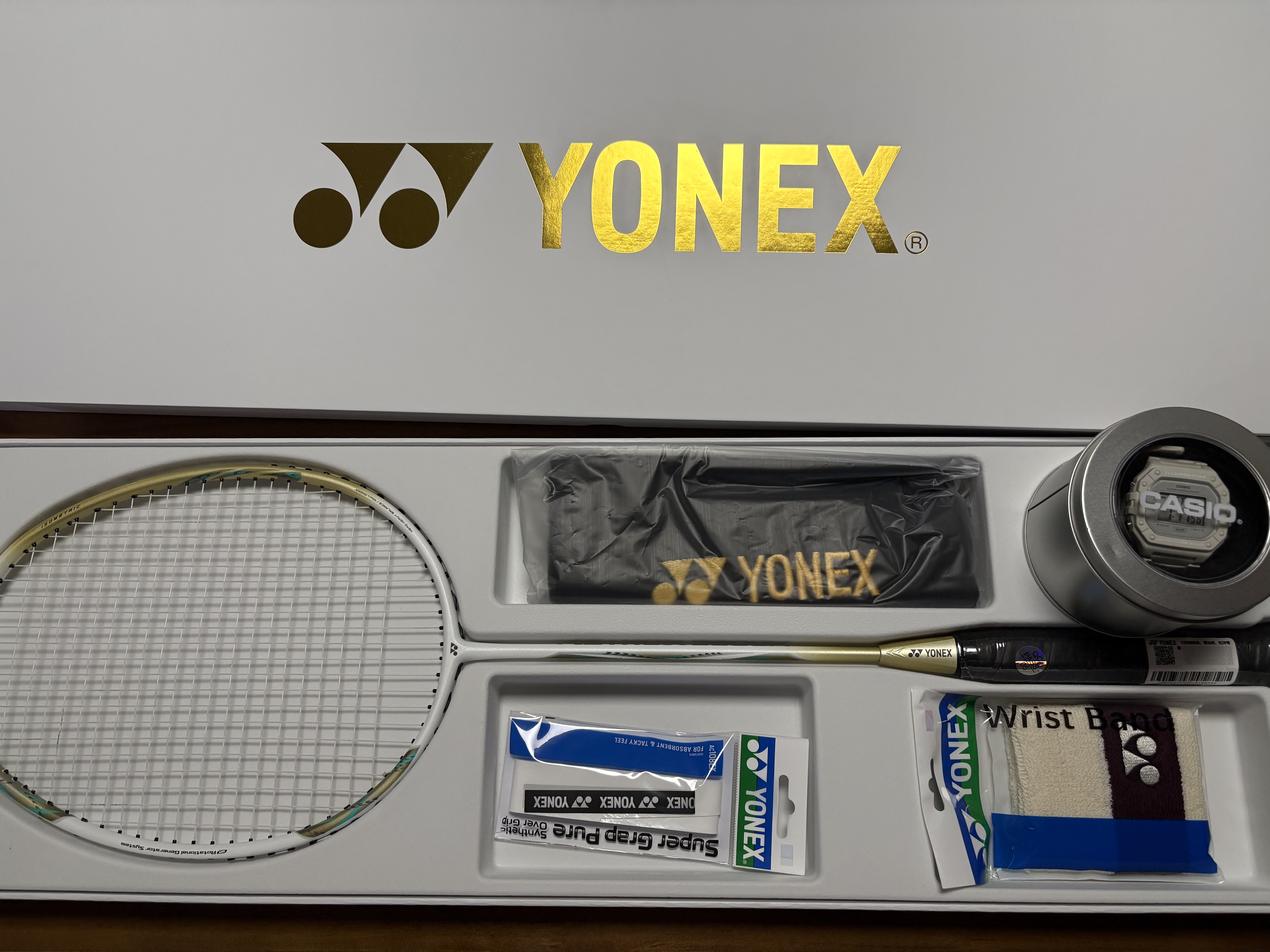 YONEX尤尼克斯羽毛球拍单拍5U全碳素超轻专业yy天斧系列9900A套装礼盒 白金礼盒套装 BG-65线(拉25~27磅 业余进阶) 实拍图