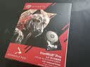 希捷（SEAGATE）NAS硬盘 16TB 私有云 256MB CMR垂直 静音低耗 机械硬盘 希捷酷狼Pro 数据恢复服务 ST16000NT001 实拍图