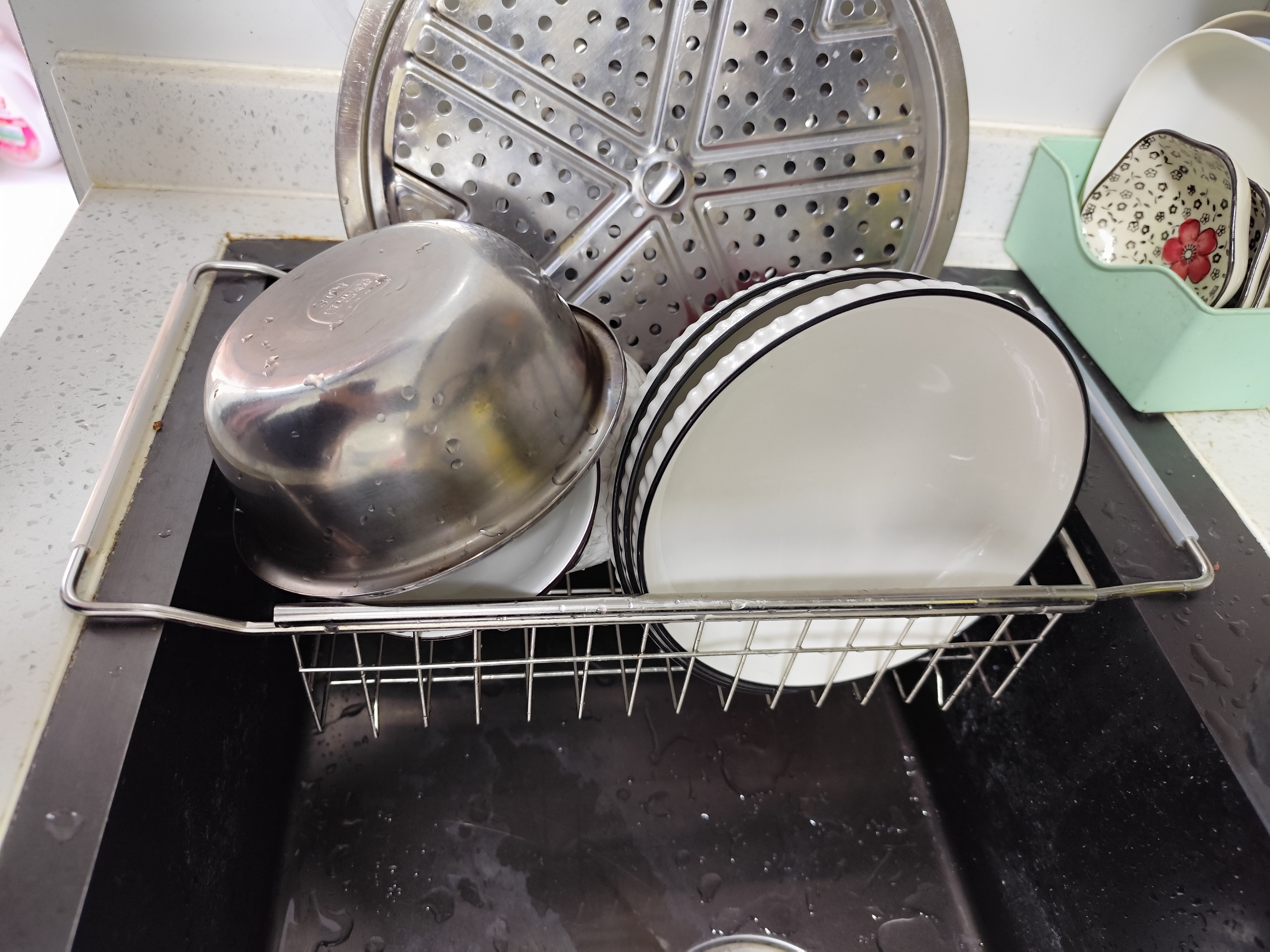 圣西陶不锈钢厨房水槽置物架伸缩沥水篮洗碗池碗盘架水池碗碟收纳沥水架 实拍图
