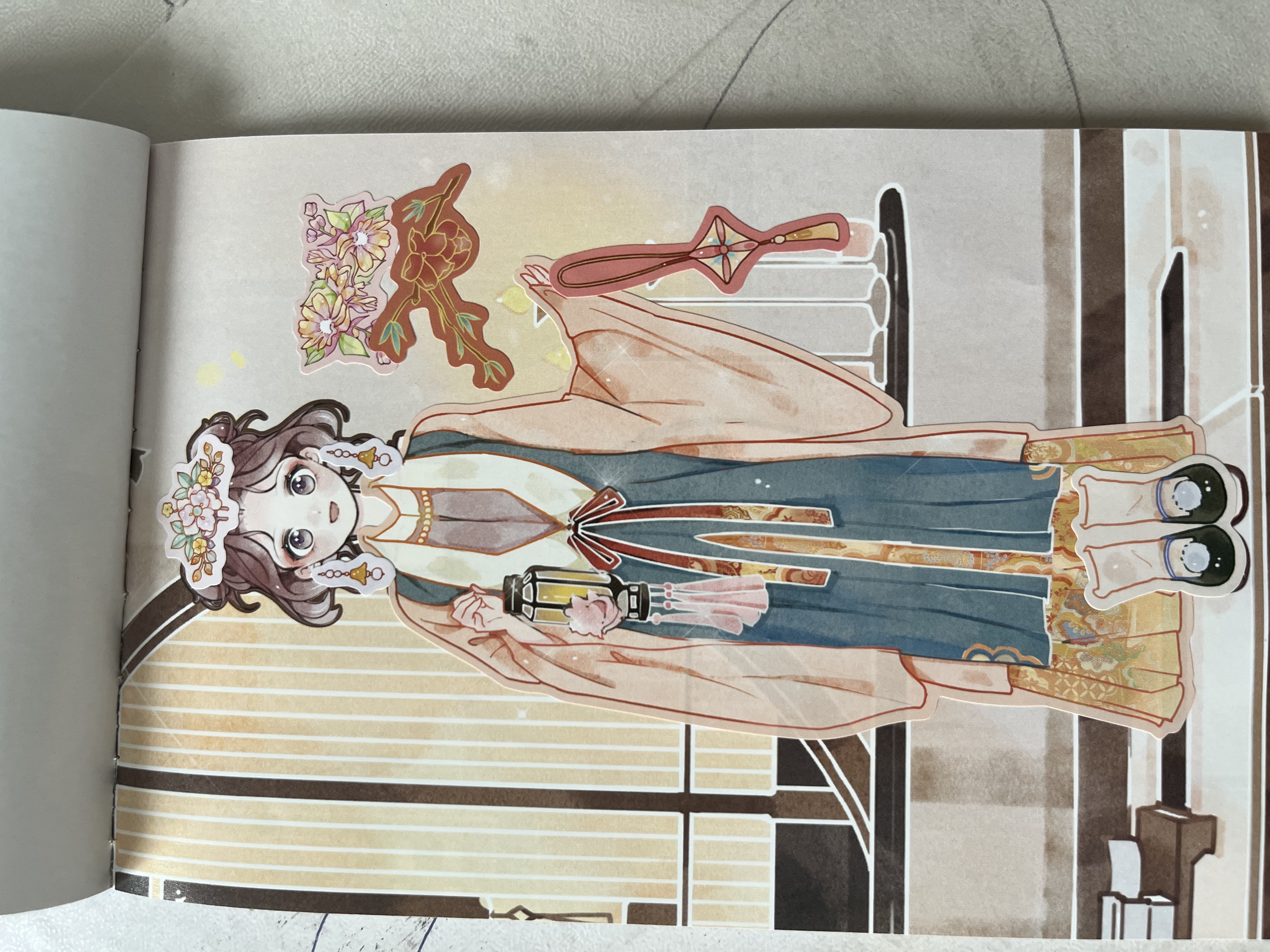艾杰普（JEPPE）公主换装贴纸安静书儿童手工diy粘贴画儿童玩具女孩3-6岁生日礼物 实拍图