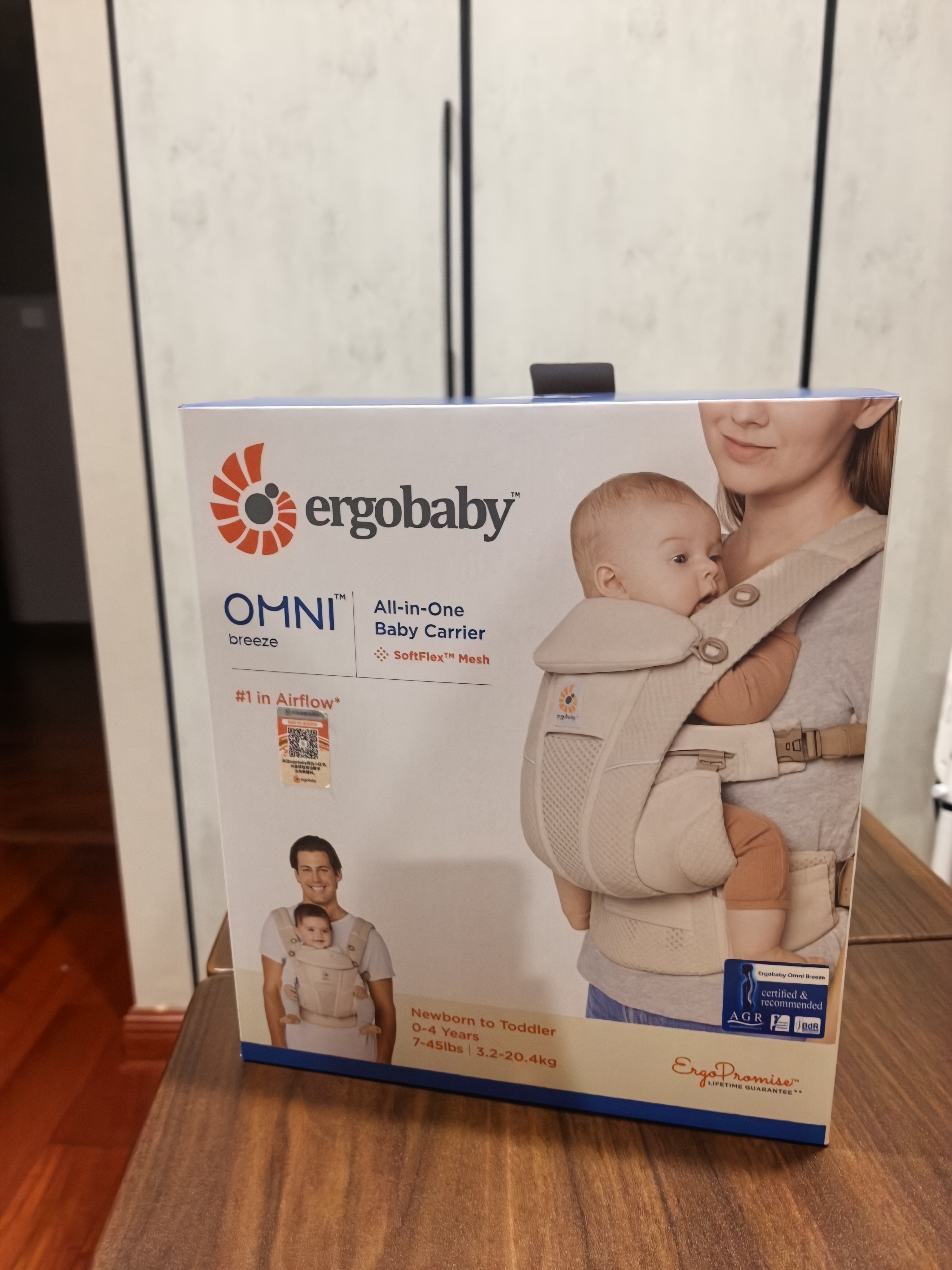 ERGObaby二狗背带婴儿抱娃神器四季透气外出旅行遛娃神器解放双手 【热卖款】breeze透气款-自然米色 实拍图