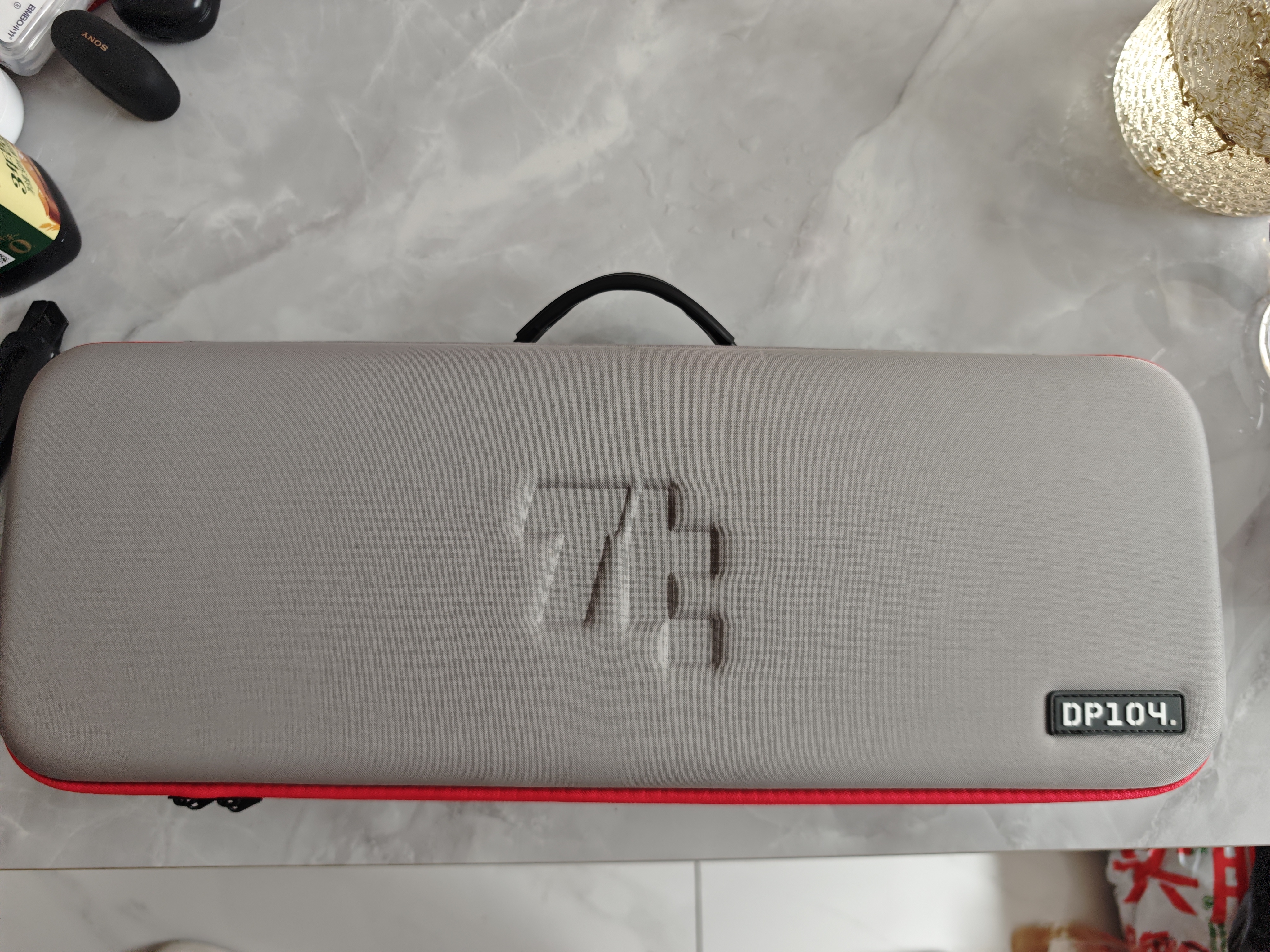 TickType塔塔次方机械键盘DP104三模2.4G蓝牙HiFi成品办公学生游戏铝坨坨无畏契约三角洲 PP静轴像素白 实拍图