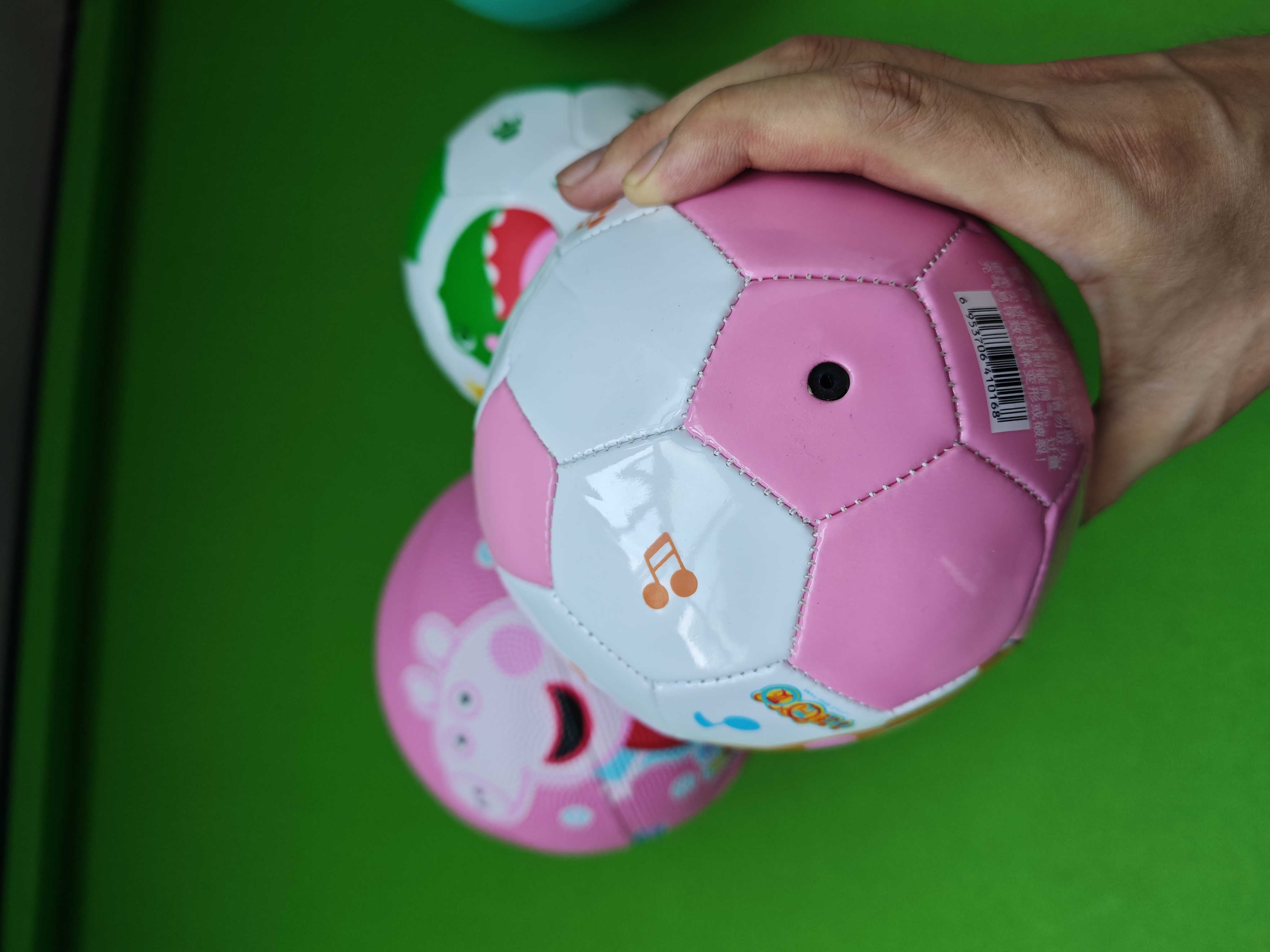 哈哈球儿童玩具球足球2号1-3岁婴儿宝宝幼儿感统拍拍小皮球小熊粉 实拍图