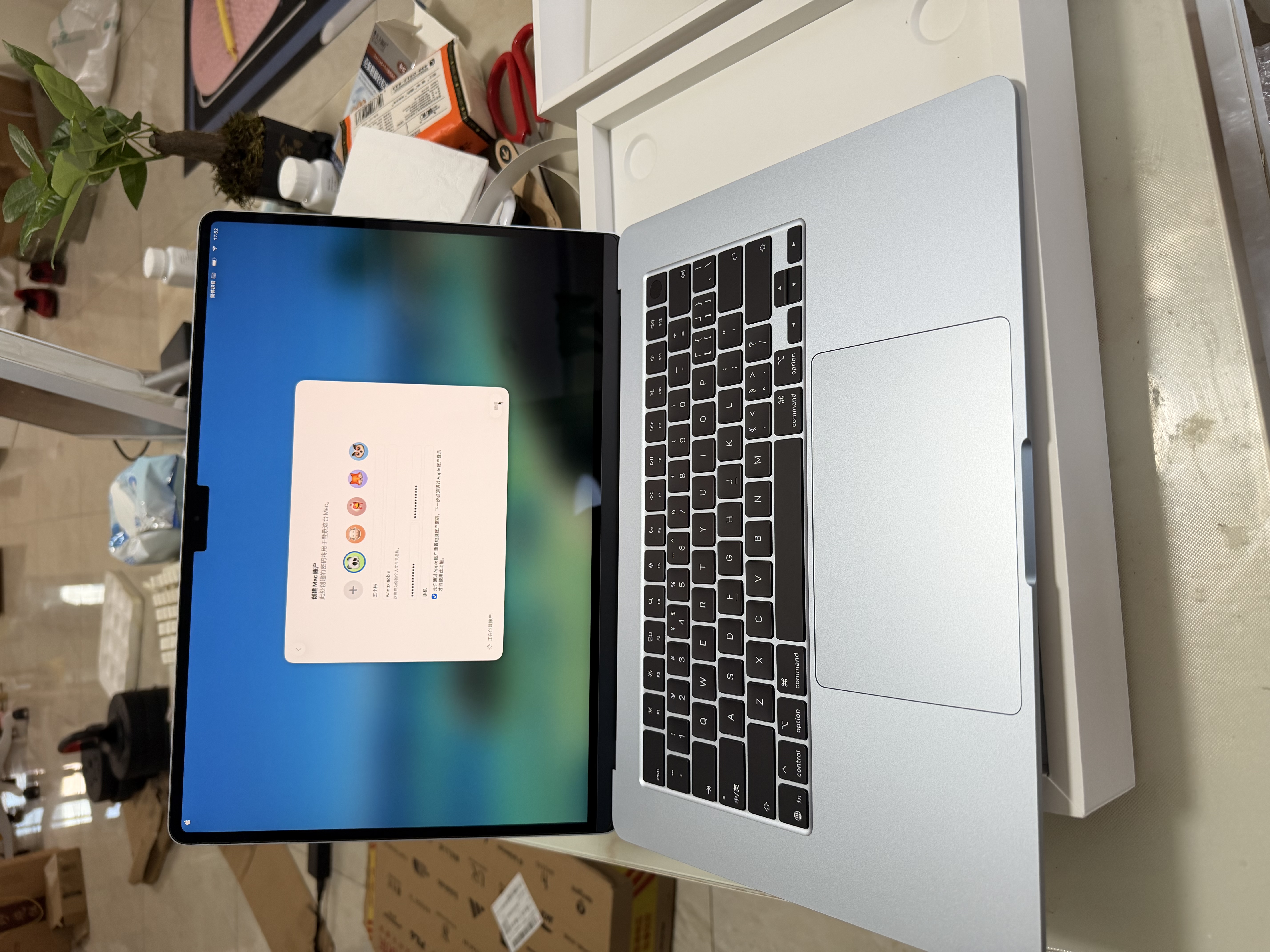 Apple/苹果AI【70W快充】/MacBook Air15英寸M5 (10+10核) 16G 512G天蓝色笔记本电脑Z1LZ0003C 实拍图