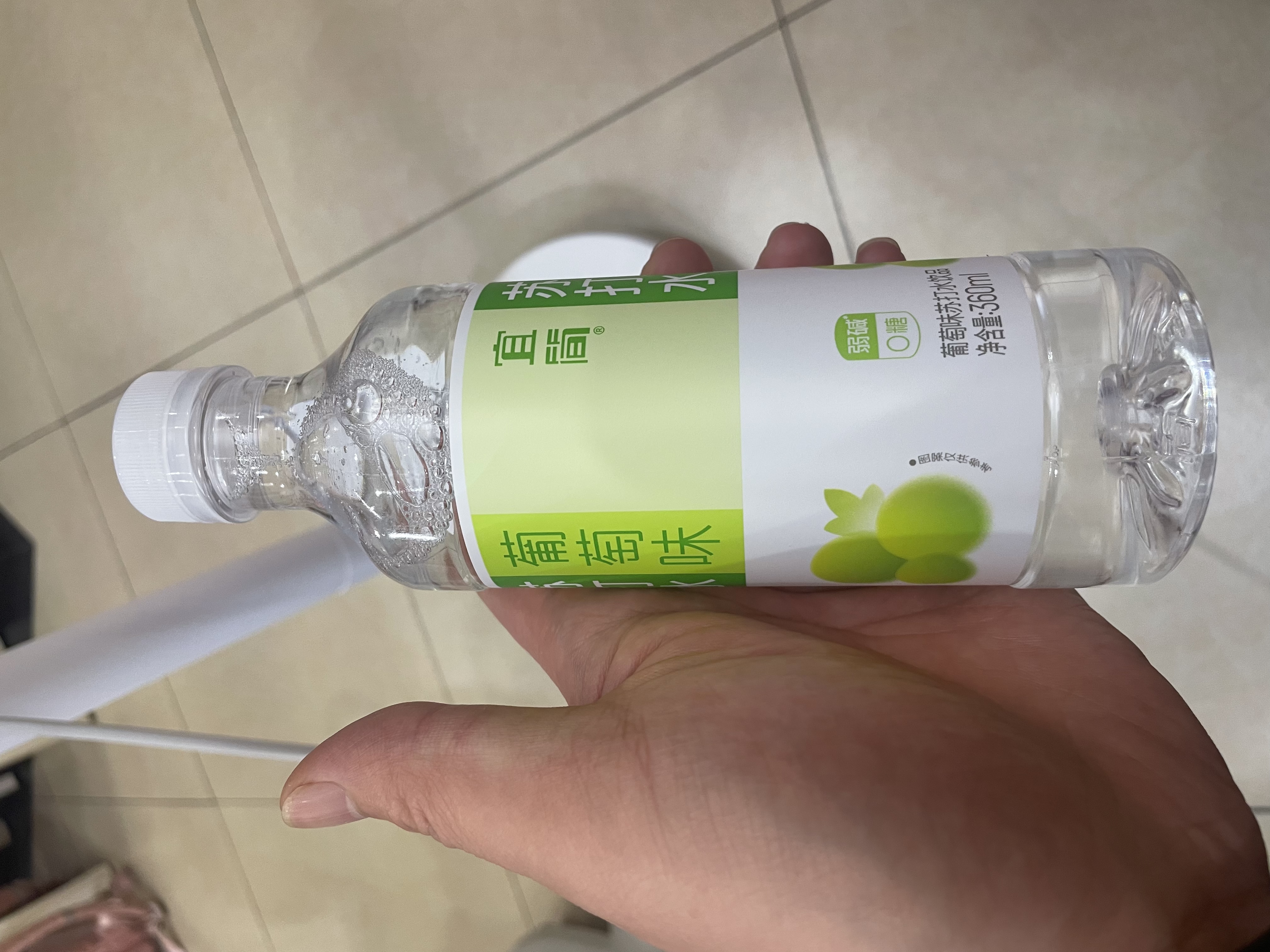 宜简苏打水葡萄味无糖无气果味饮品360ml*15瓶 实拍图