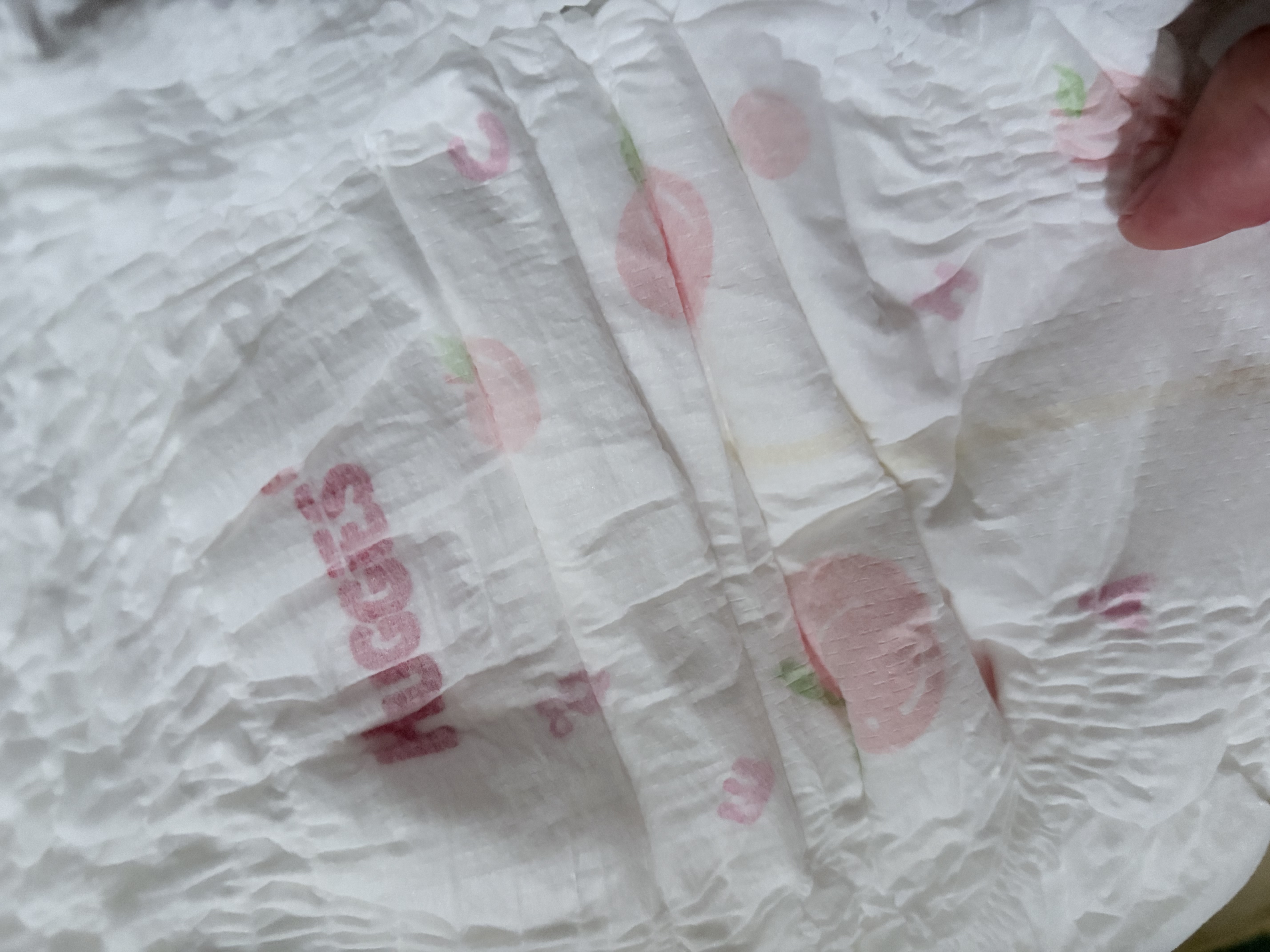 好奇（Huggies）铂金装小桃裤成长裤XXL74片(15kg以上)尿不湿【夏季散热王】 实拍图