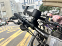 闪魔电动车手机支架摩托车电瓶车手机支架山地自行车手机支架防震适用外卖快递骑行手小牛九号爱玛雅迪 「横车把款」一键锁死-单手取放-骑行0抖动 实拍图