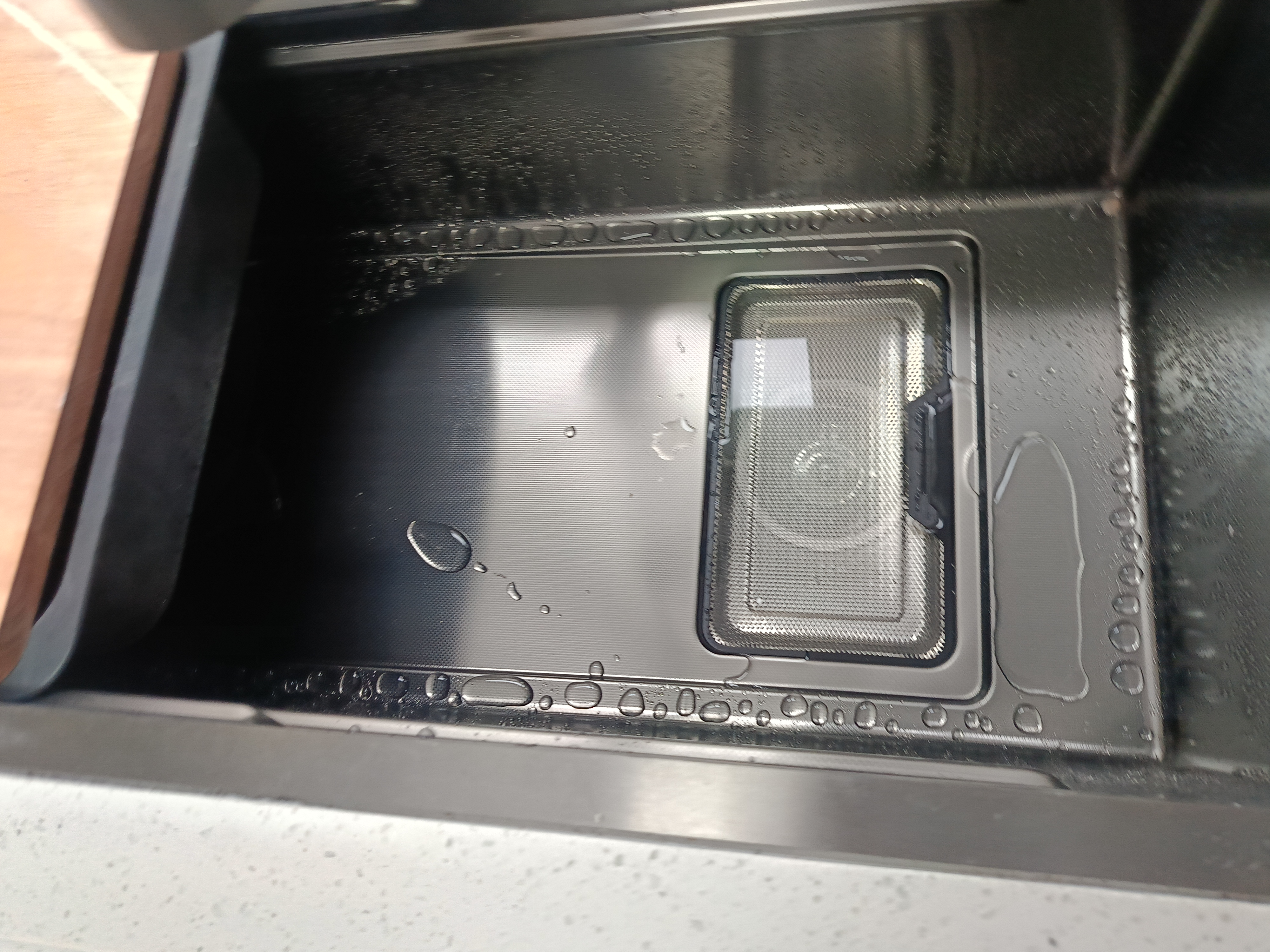 摩恩阳光系列厨房水槽大单槽洗菜盆一体盆304不锈钢台上中下家用洗碗水池 四孔集渣黑色水槽-圆形抽拉顶配 80*46CM 实拍图