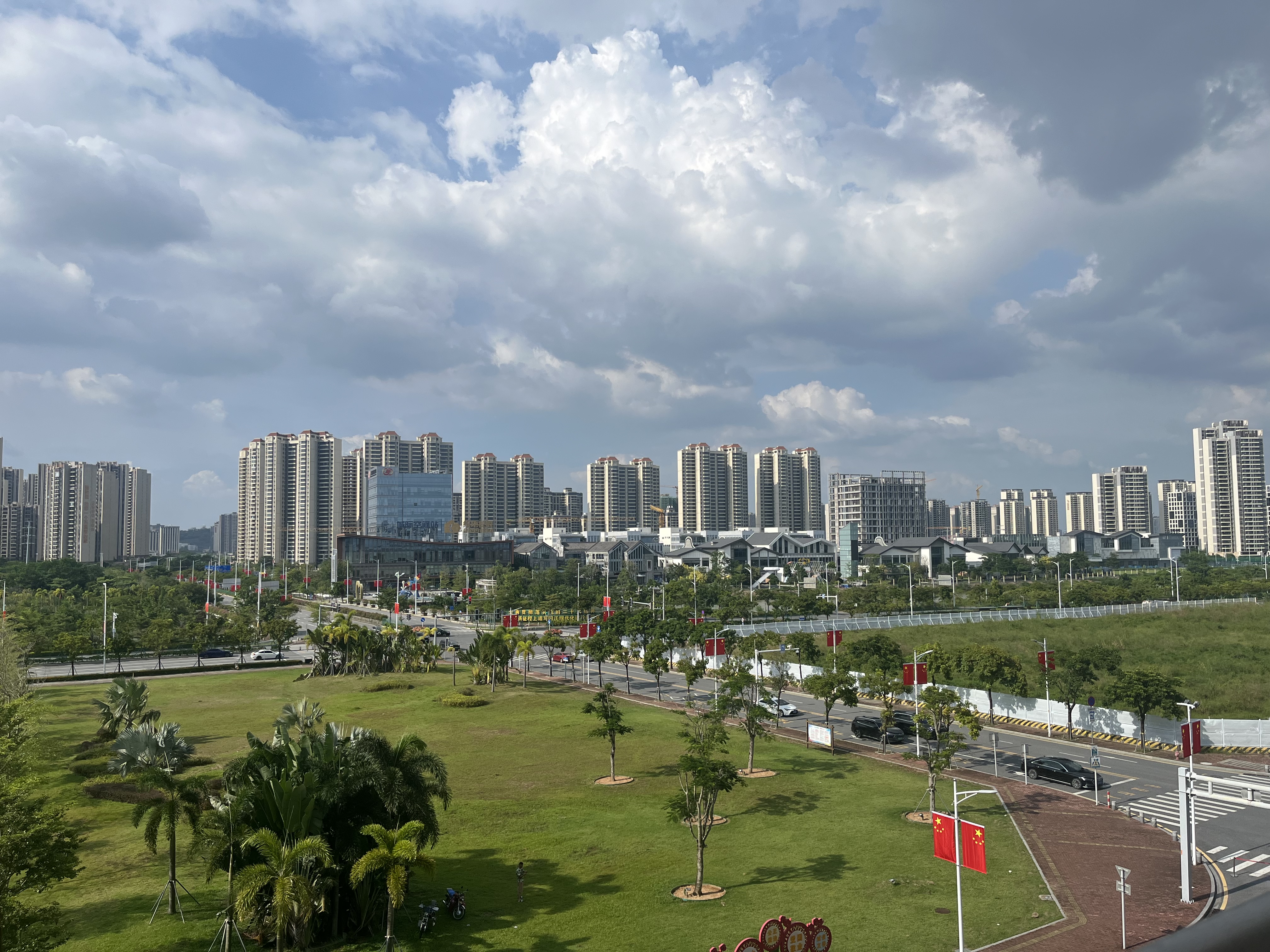 小湃太阳能极黑光室外监控摄像头Z8D 4G终身免流量无需连wifi免插电 全彩夜视手机远程监控器360无死角 实拍图