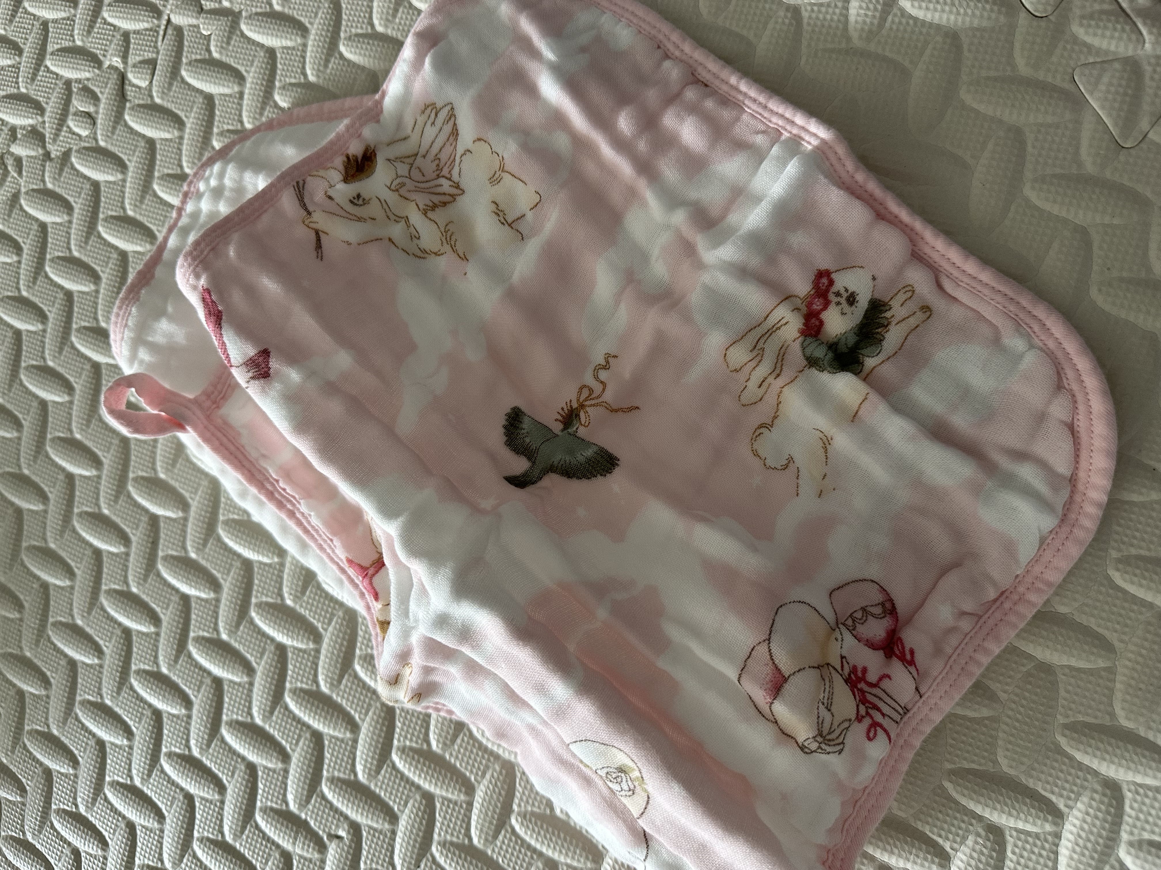 babycare婴儿洗脸毛巾新生儿用品纱布小方巾柔软宝宝纯竹棉口水巾 哆咔山茶粉-5条装【加厚六层】 实拍图