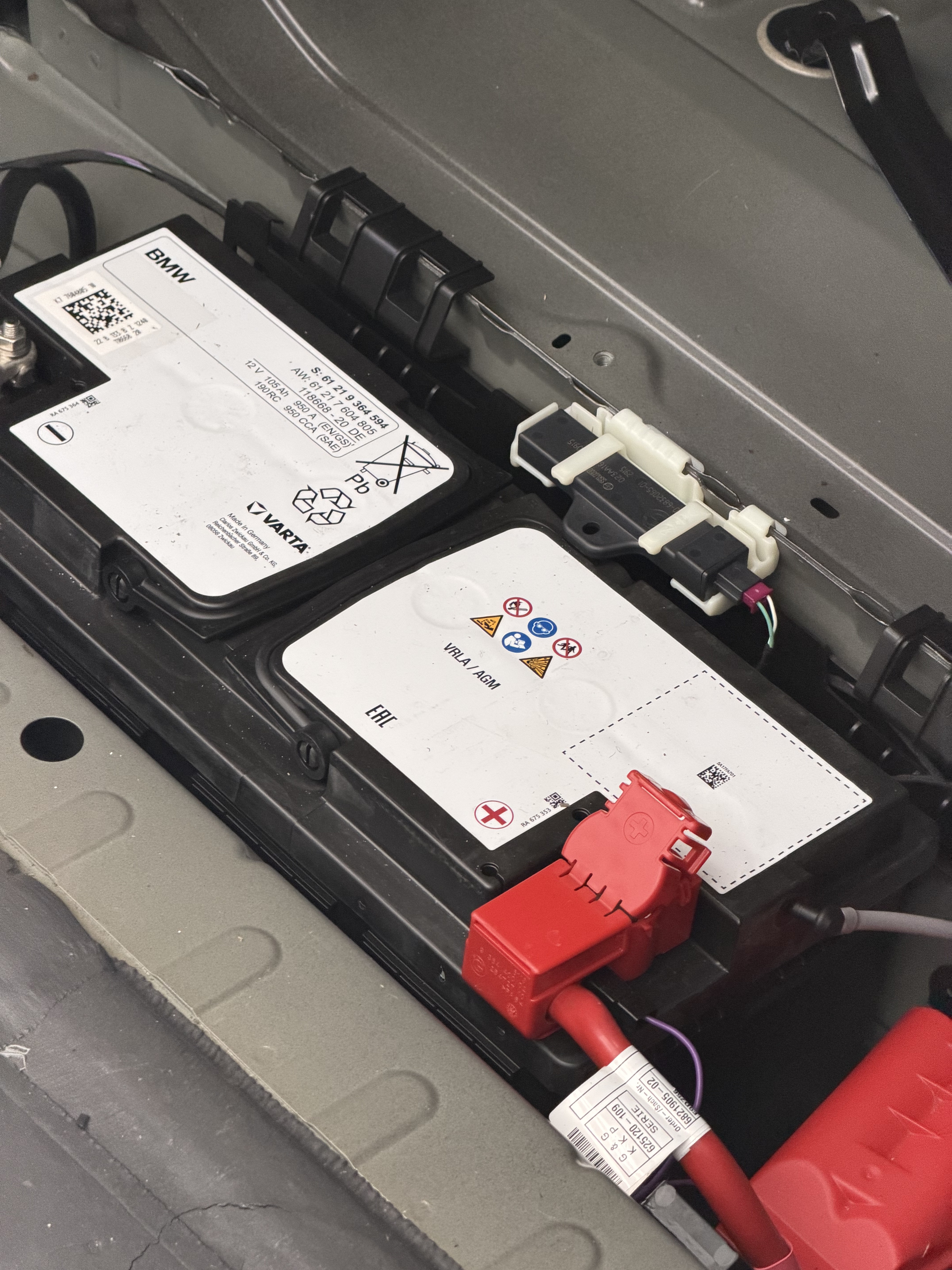 瓦尔塔（VARTA）京东养车汽车蓄电池启停系列AGMH9奥迪Q5A6A4宝马X3X5三系七系 实拍图