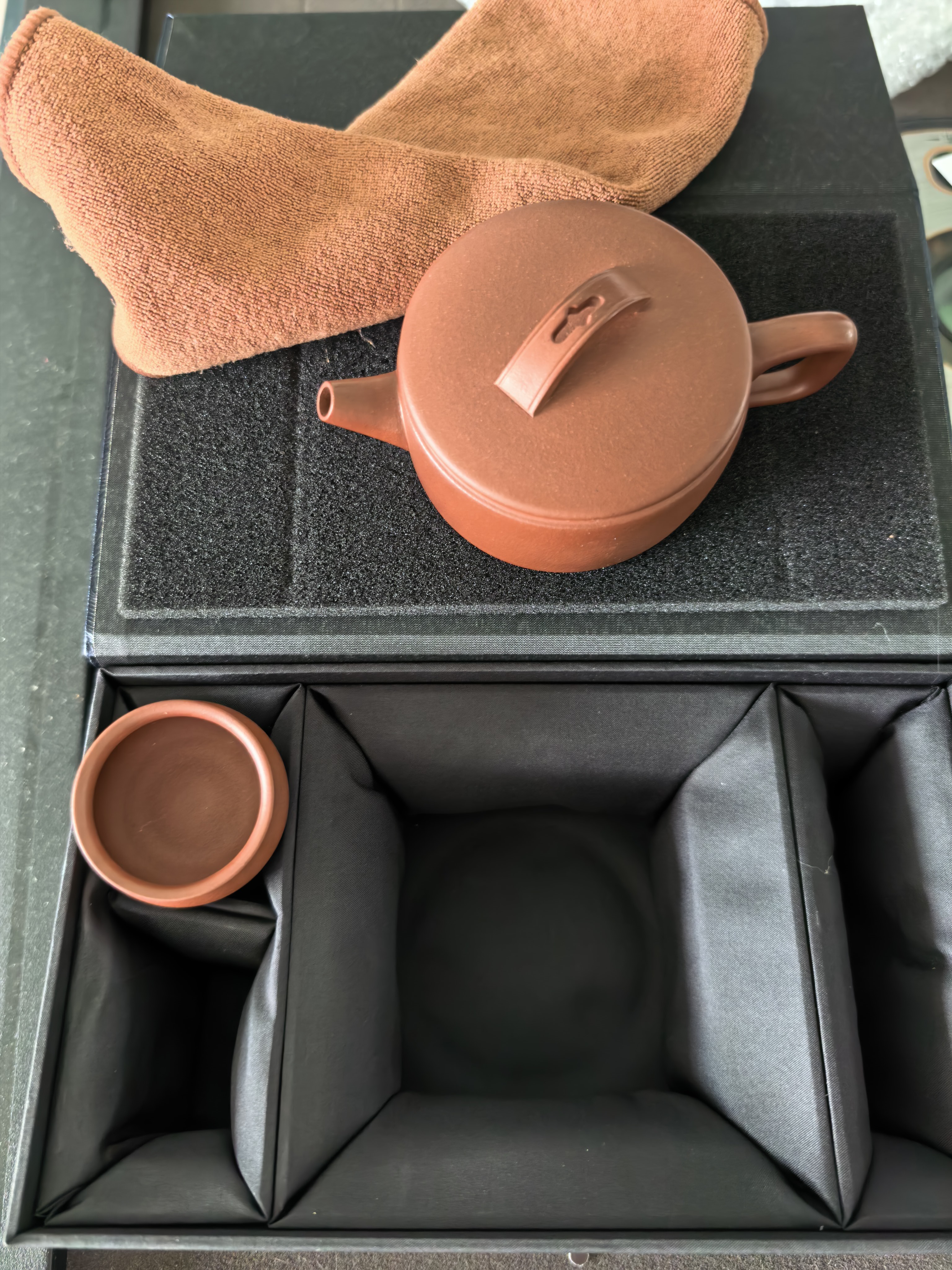 藏壶天下宜兴紫砂壶名家纯手工原矿紫泥泡茶壶功夫茶具套装小容量汉瓦壶 一壶两杯 礼盒套装 190ml 实拍图