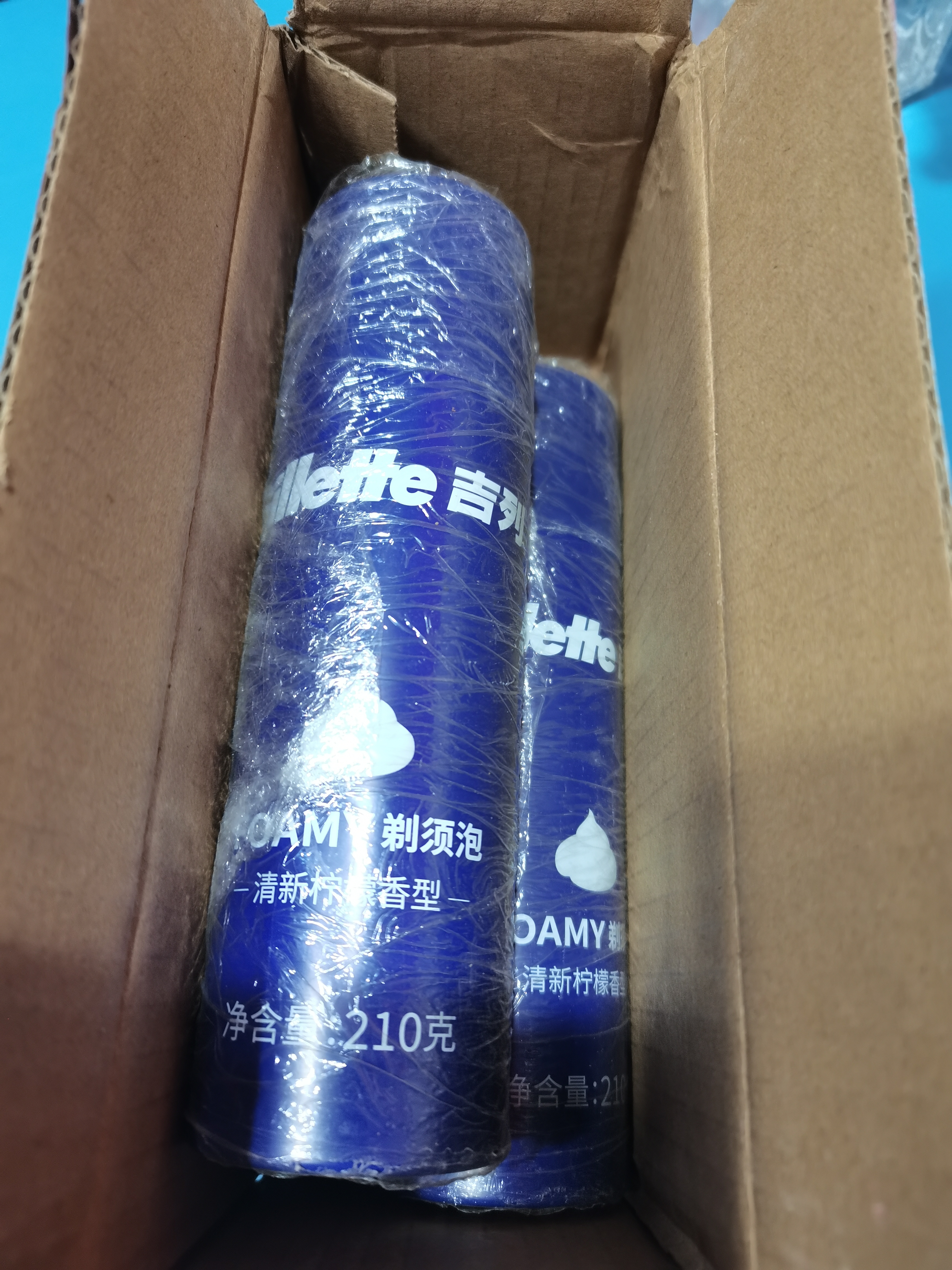 吉列（Gillette）剃须泡沫剃须刀刮胡泡男士剃须啫喱须泡胡子泡 柠檬蓝罐剃须泡210g(两瓶装) 实拍图