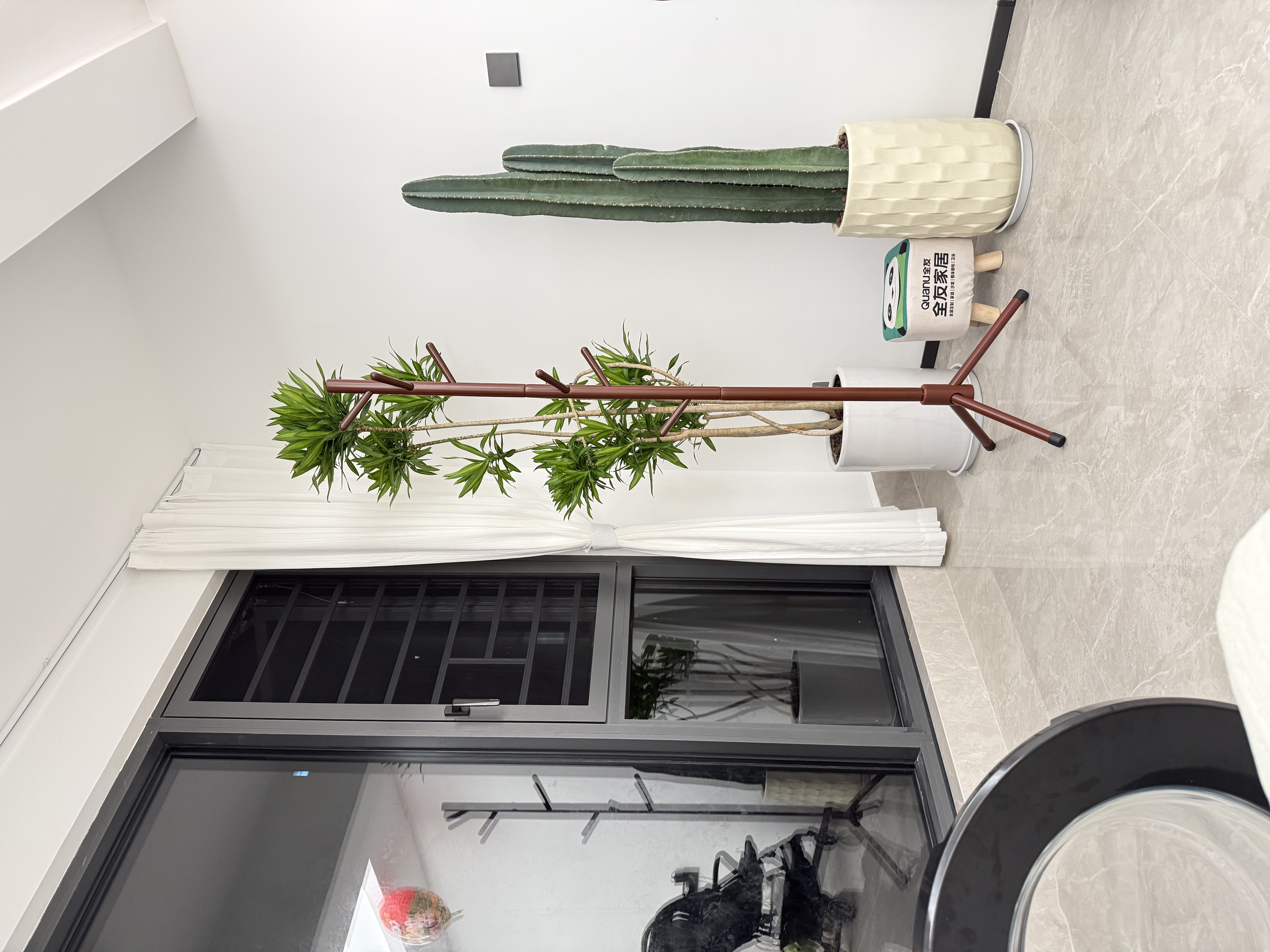 全友家居 衣帽架简易立式衣服架落地挂衣架卧室实木置物架DX115067KS 实拍图