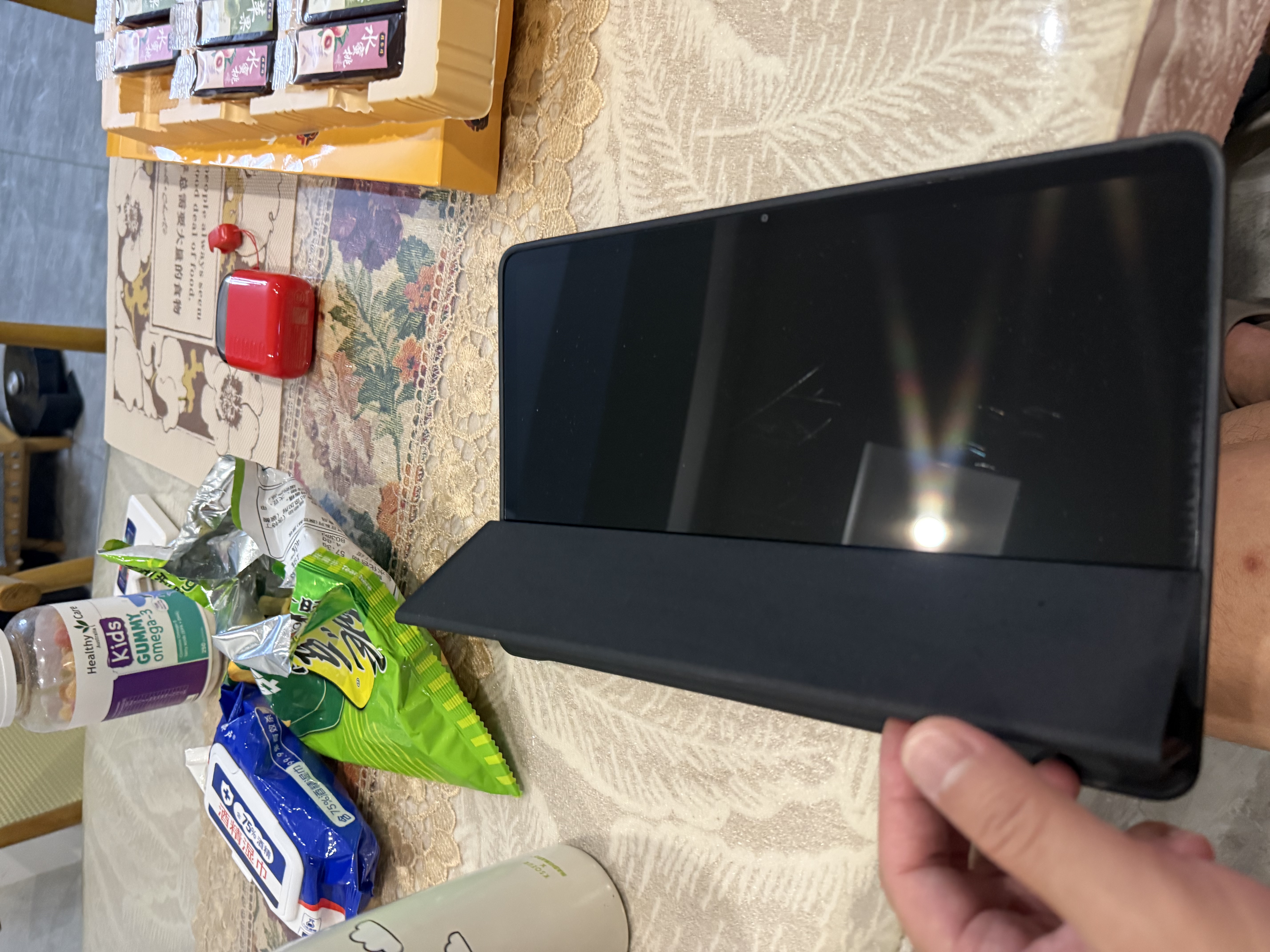 毕亚兹适用于2023荣耀平板9 12.1英寸保护套 荣耀平板9保护壳 轻薄全包防摔三折稳定支撑 PB498-金刚黑 实拍图