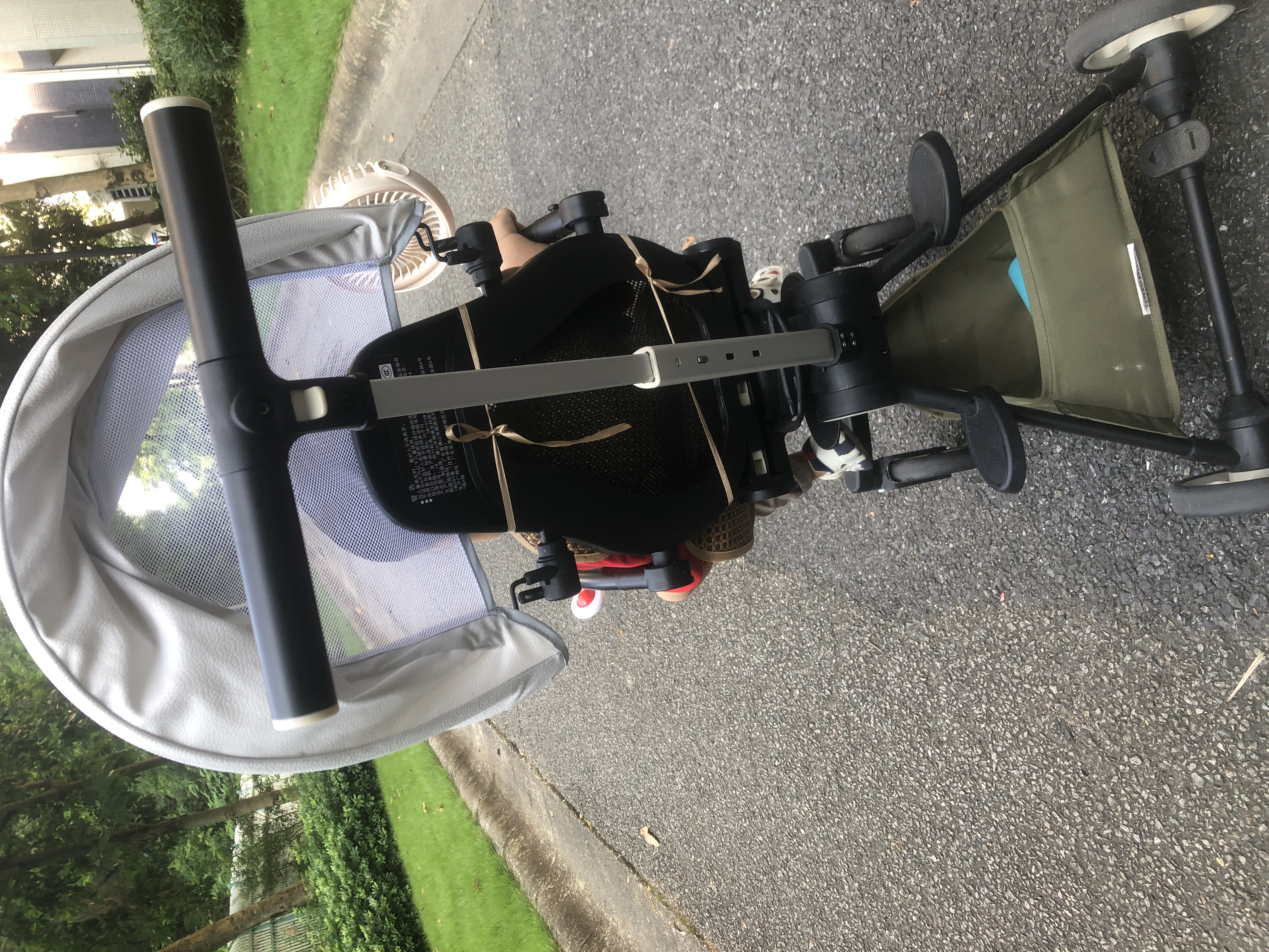 比陌bimo遛娃神器可登机可坐躺高景观轻便婴儿手推车超轻折叠溜娃车 【8代新品】旗舰版-摩登绿+遮阳棚+伸缩脚托 实拍图
