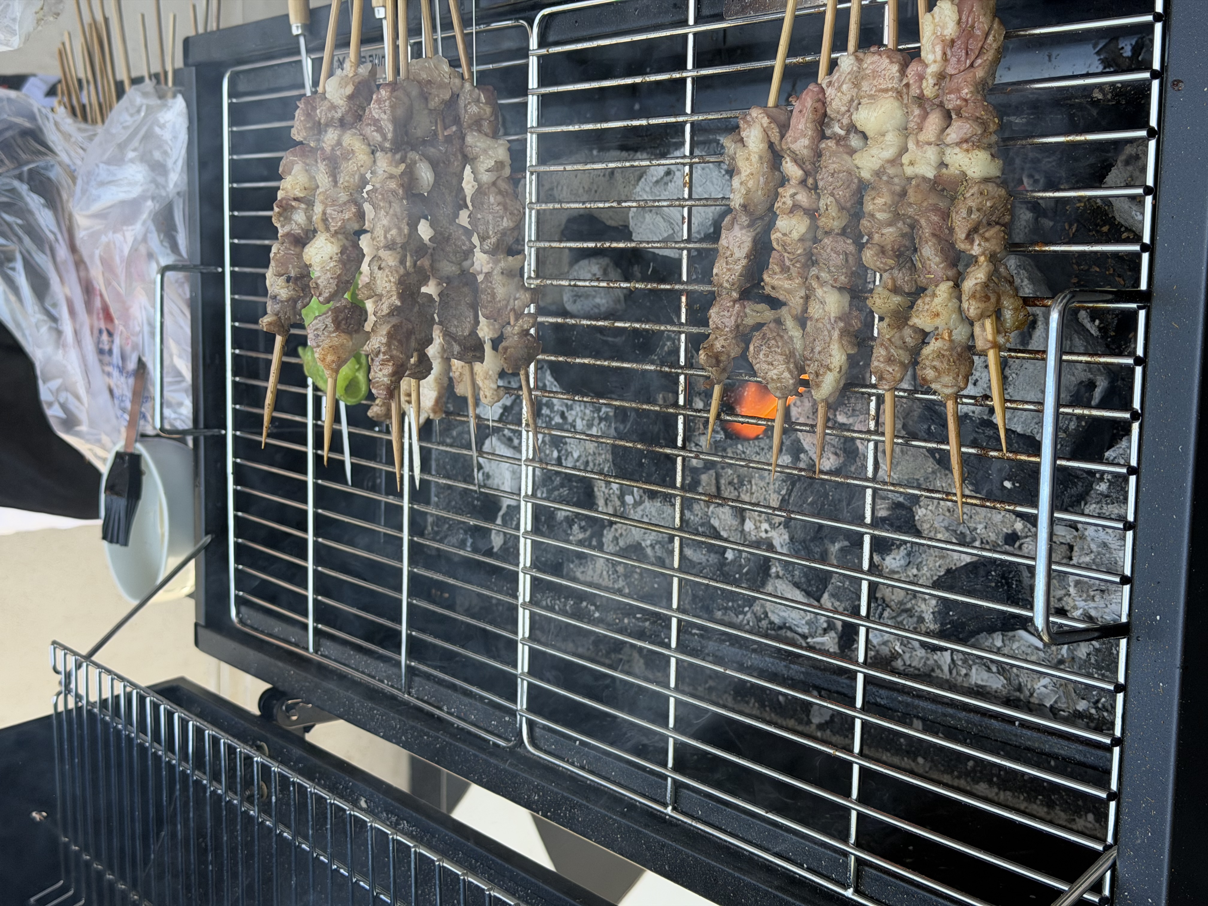 meritcook户外别墅庭院烧烤炉大号家用美式焖烤烟熏烤肉架子BBQ花园烧烤台 麒麟A30+经典烧烤工具套装+电动烤支 实拍图