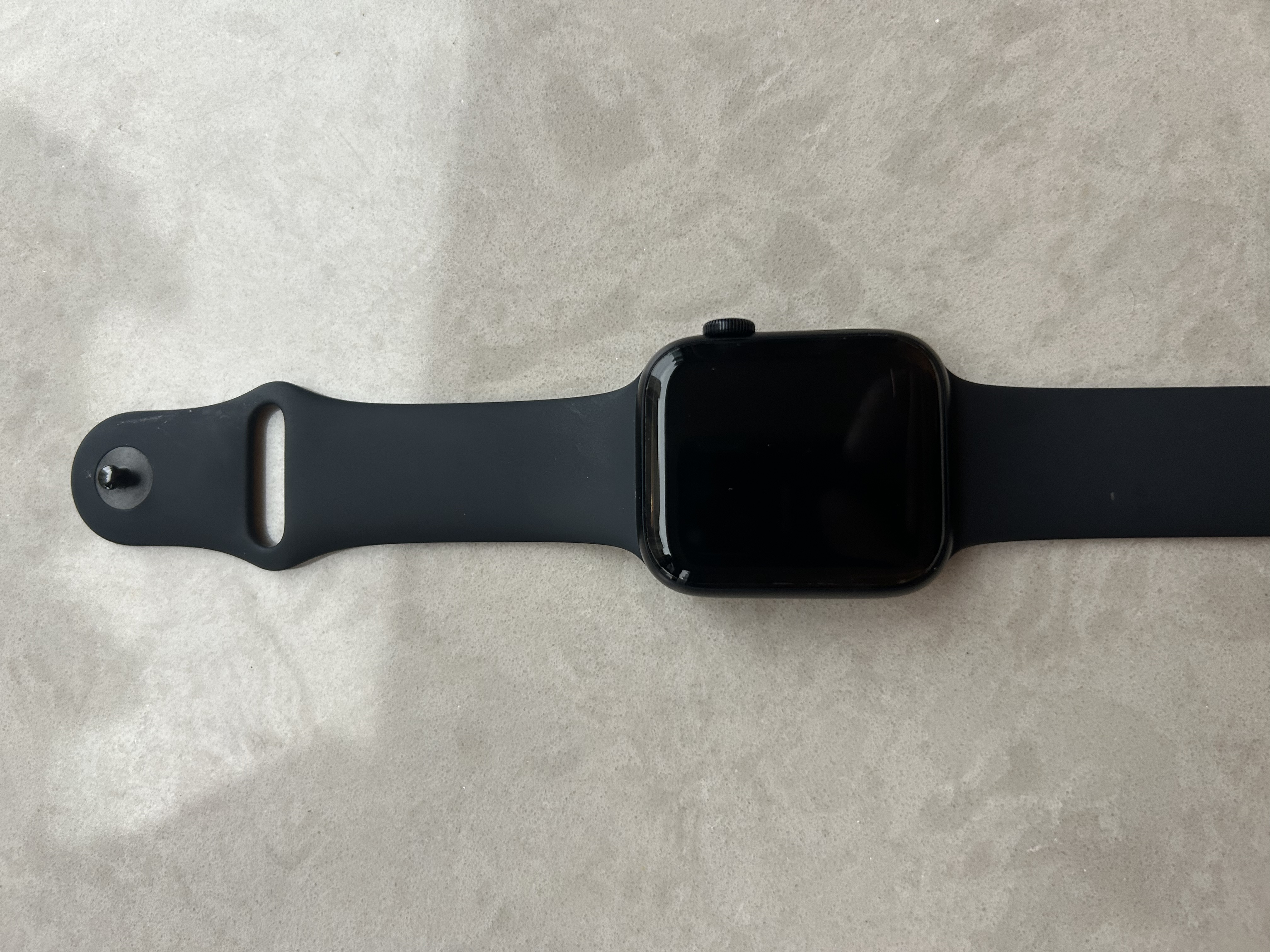 Apple/苹果 Watch SE 3 智能手表GPS+蜂窝款44毫米午夜色铝金属表壳午夜色运动型表带M/L MEPY4CH/B 实拍图