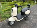 小刀电动摩托车K18长续航踏板电动车1000W电瓶车60V20Ah铅酸电池外卖上班通勤代步时尚电摩奶油白 实拍图