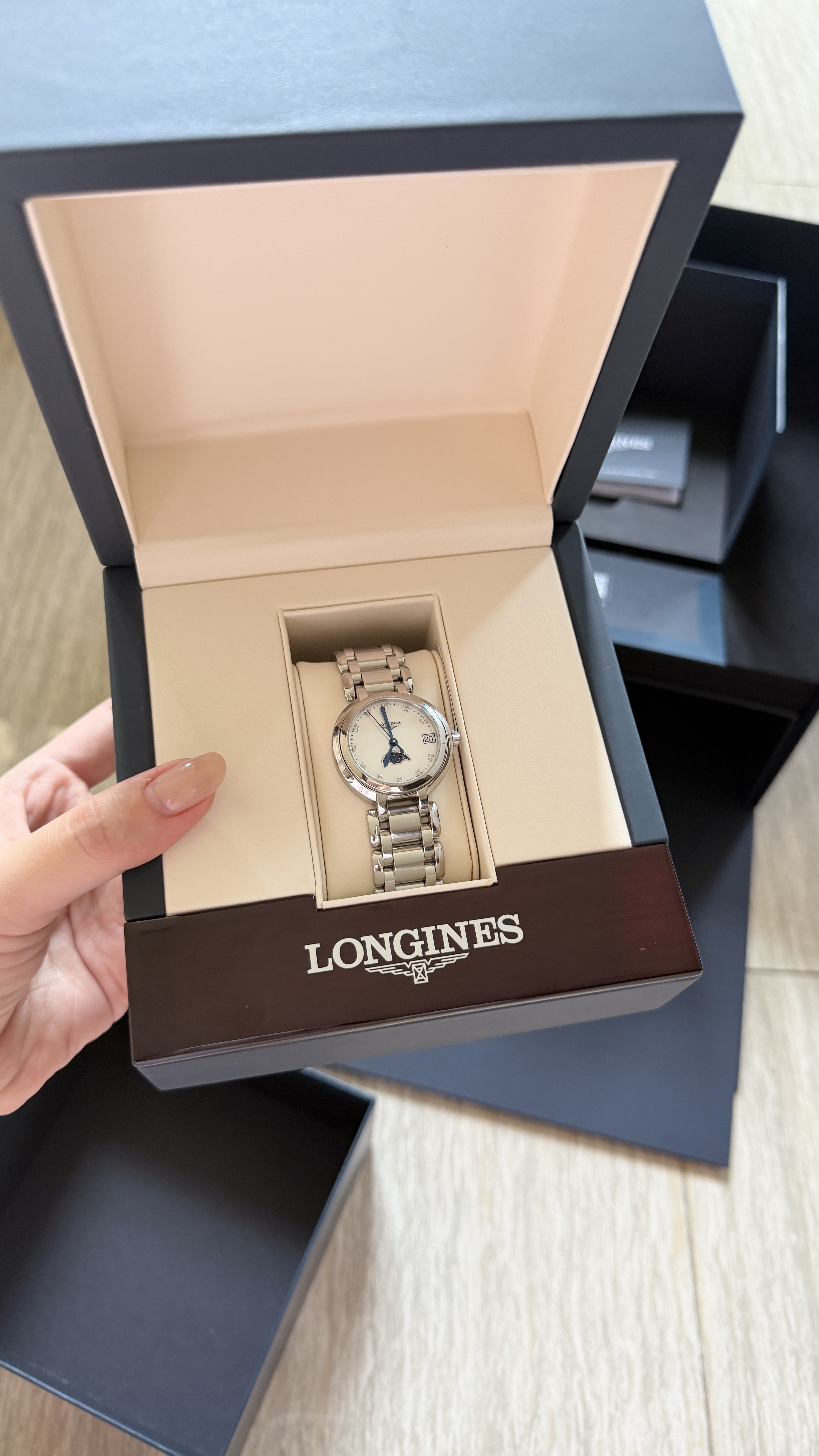 浪琴（LONGINES）瑞士手表 心月系列 月相女士钢带石英表L81154876 实拍图