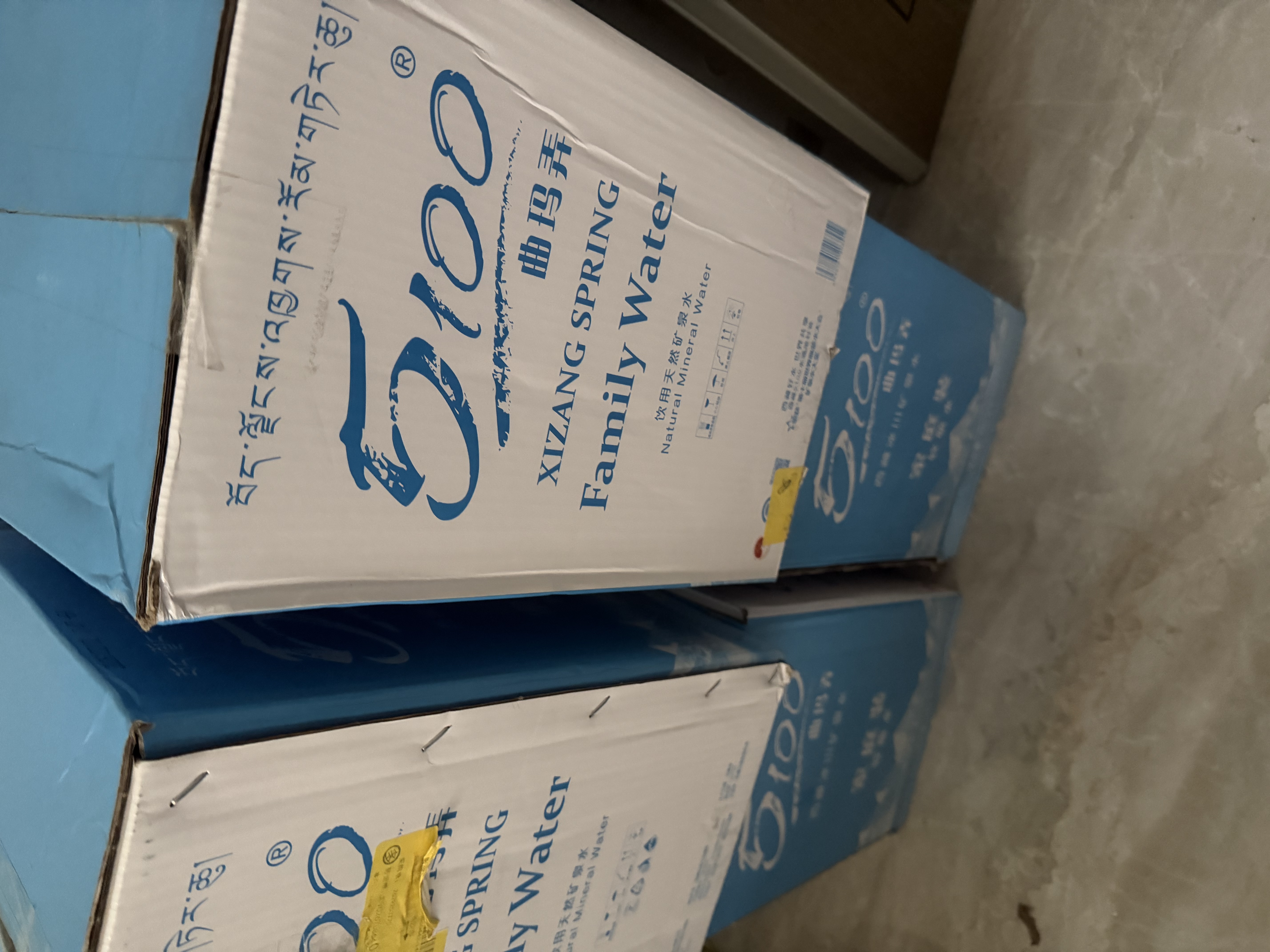 5100西藏冰川矿泉水12升整箱旗舰款泡茶饮用水大桶装天然弱碱性矿泉水 12L*5箱+常温饮水机 实拍图