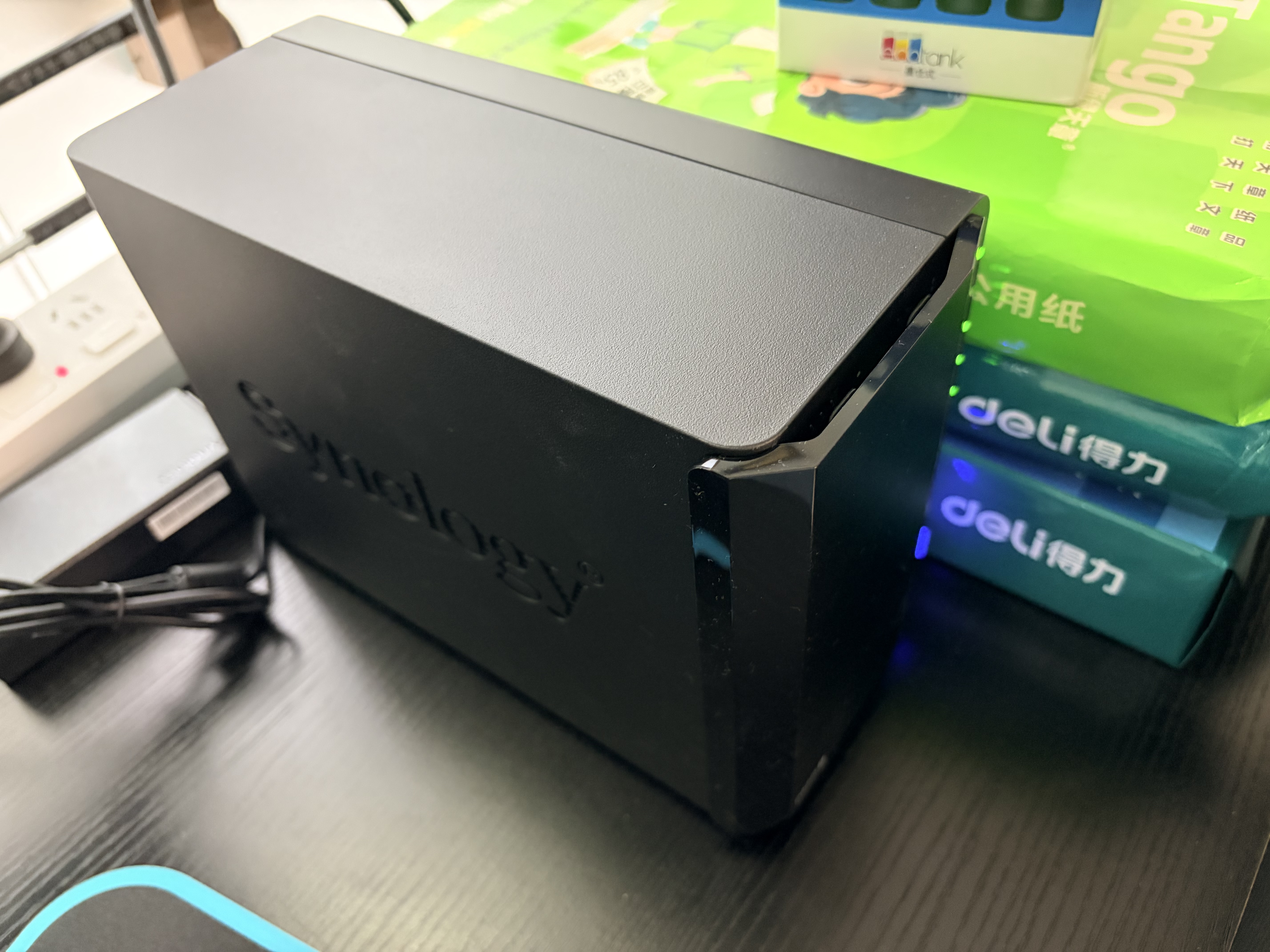 群晖（Synology）DS225+ 四核心 2盘位 NAS 网络存储服务器 团队办公 私有云 文件共享备份 实拍图