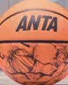 安踏（ANTA）篮球7号儿童青少年小学生室内外耐磨橡胶五号蓝球 琥珀橙5号篮球 实拍图