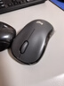 罗技（Logitech）M220 轻音鼠标 无线鼠标 办公鼠标 对称鼠标 带无线微型接收器 灰黑色 实拍图