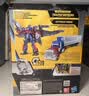 变形金刚（Transformers）儿童男孩玩具车模玩模型手办礼物SS44电影系列领袖级擎天柱F7124 实拍图