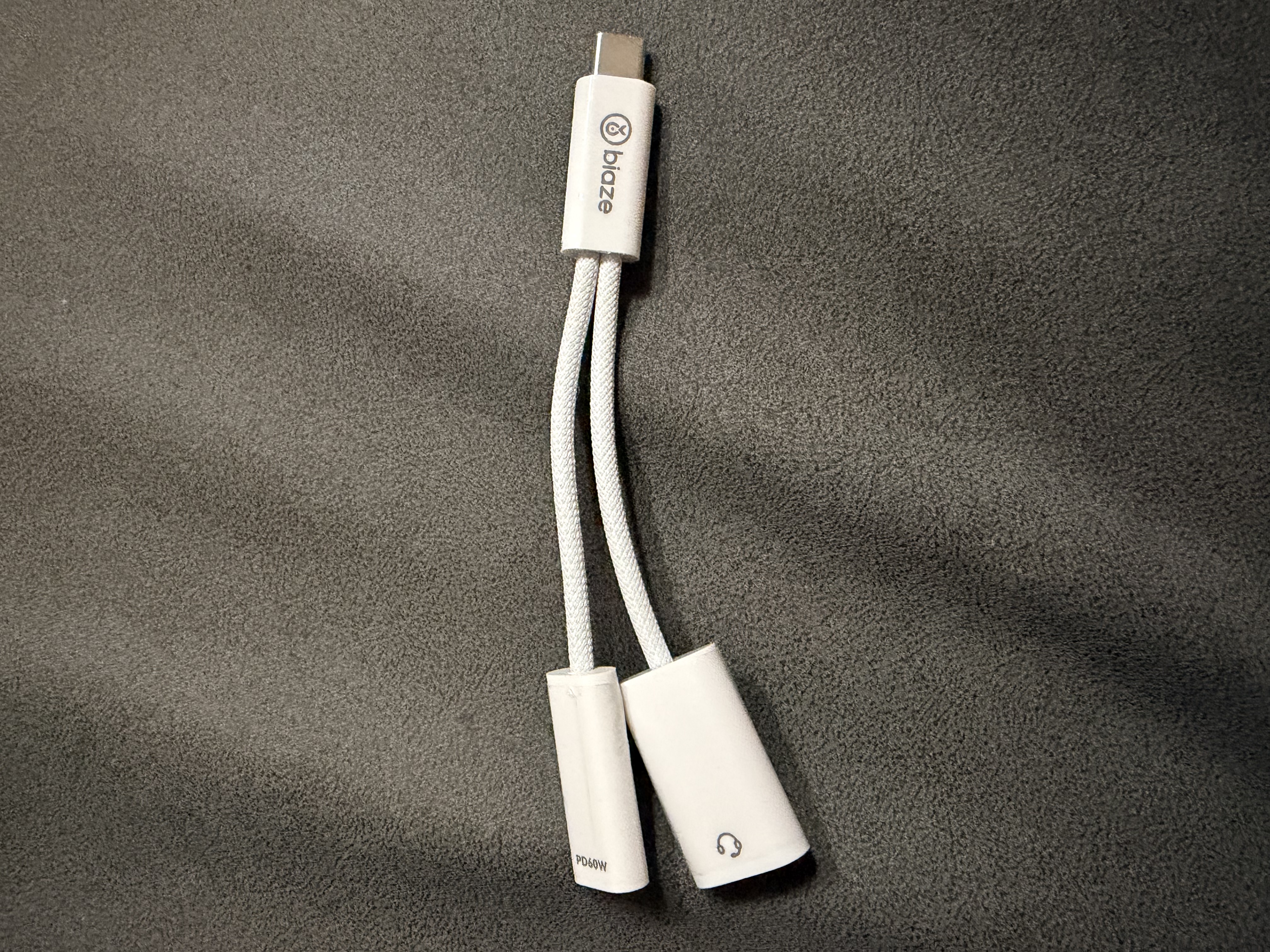 毕亚兹 苹果17/16手机平板转接头Type-C公转lightning耳机/充电器二合一转换器iPhone/iPad支持听歌/通话 实拍图
