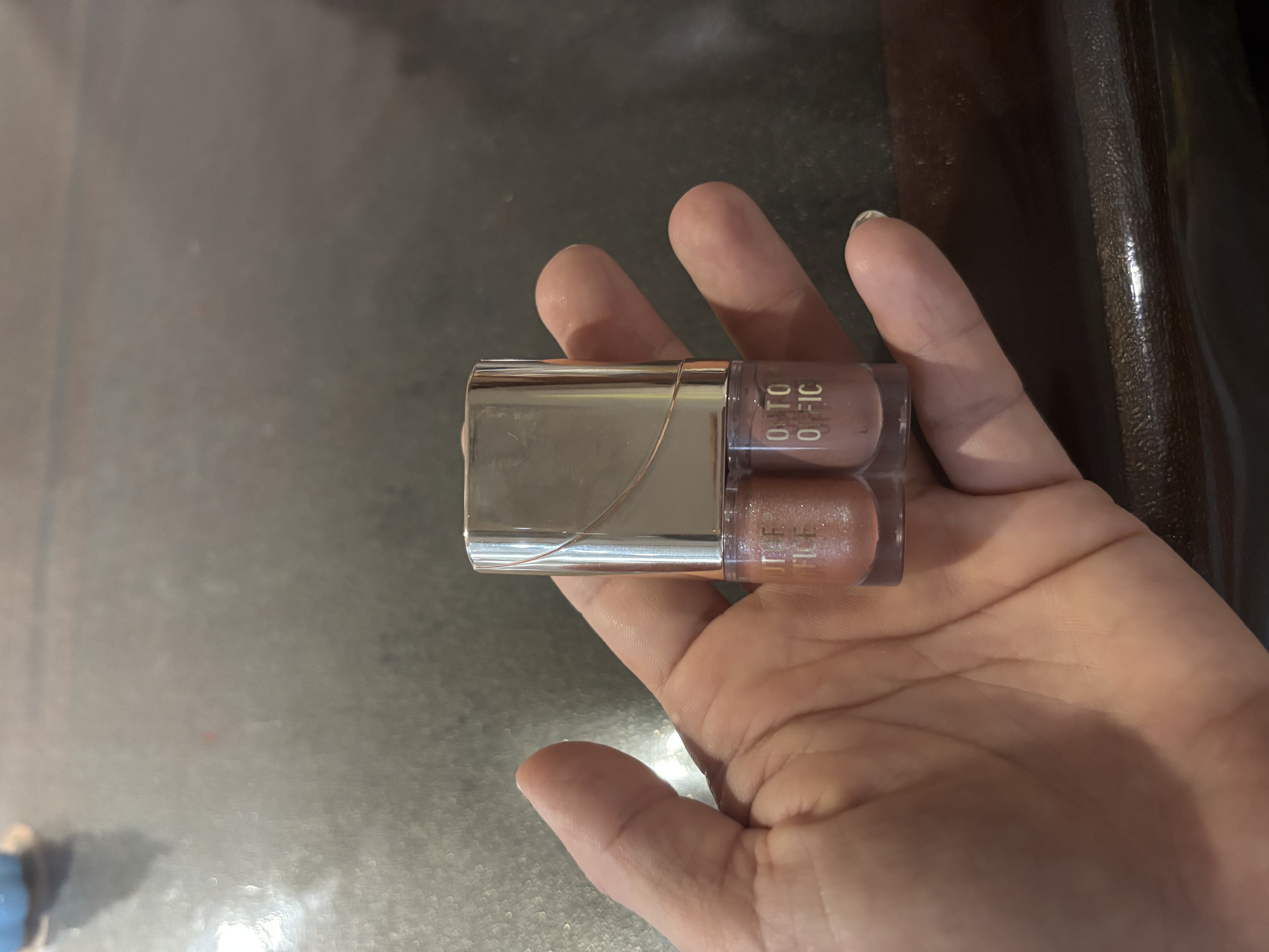 OUT-OF-OFFICE液体眼影细闪碎钻眼妆OOO眼影CP02埃菲尔铁塔+波斯宫殿 送礼礼物 实拍图