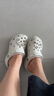 卡骆驰（CROCS）白鹿同款经典云朵洞洞鞋时尚百搭女鞋花园鞋|206750 月光灰-1NK(含智必星) 36 /37(230mm) 实拍图