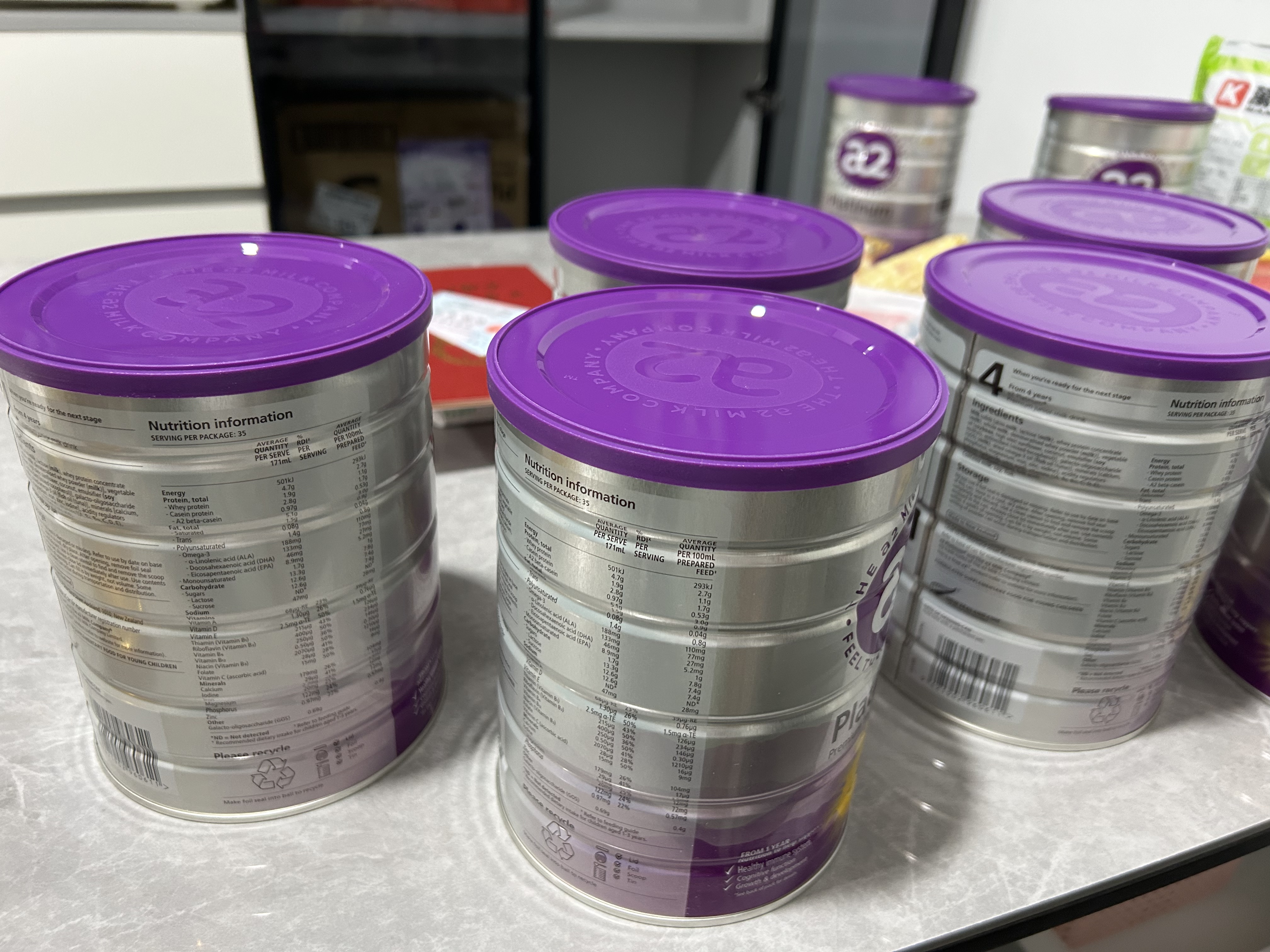a2奶粉紫白金版含天然A2蛋白婴幼儿童配方牛奶粉 新西兰原装进口 3段900g*6罐 【收货返36元京豆+膨胀金+种草30元E卡】 实拍图