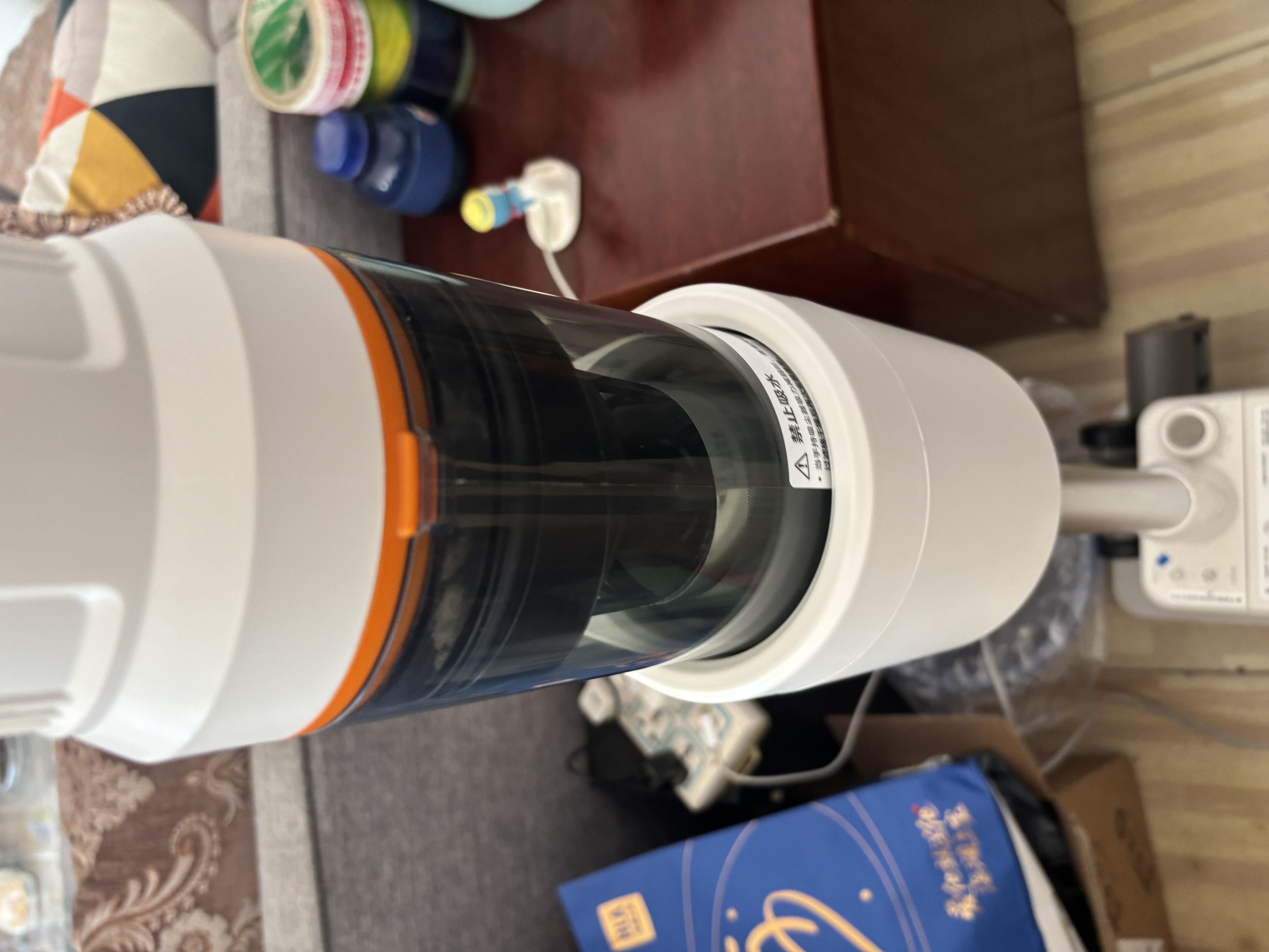 美的（Midea）自集尘吸尘器F10station自动集尘空间站防缠广角绿光显尘大吸力无线手持家用扫地F10S 实拍图