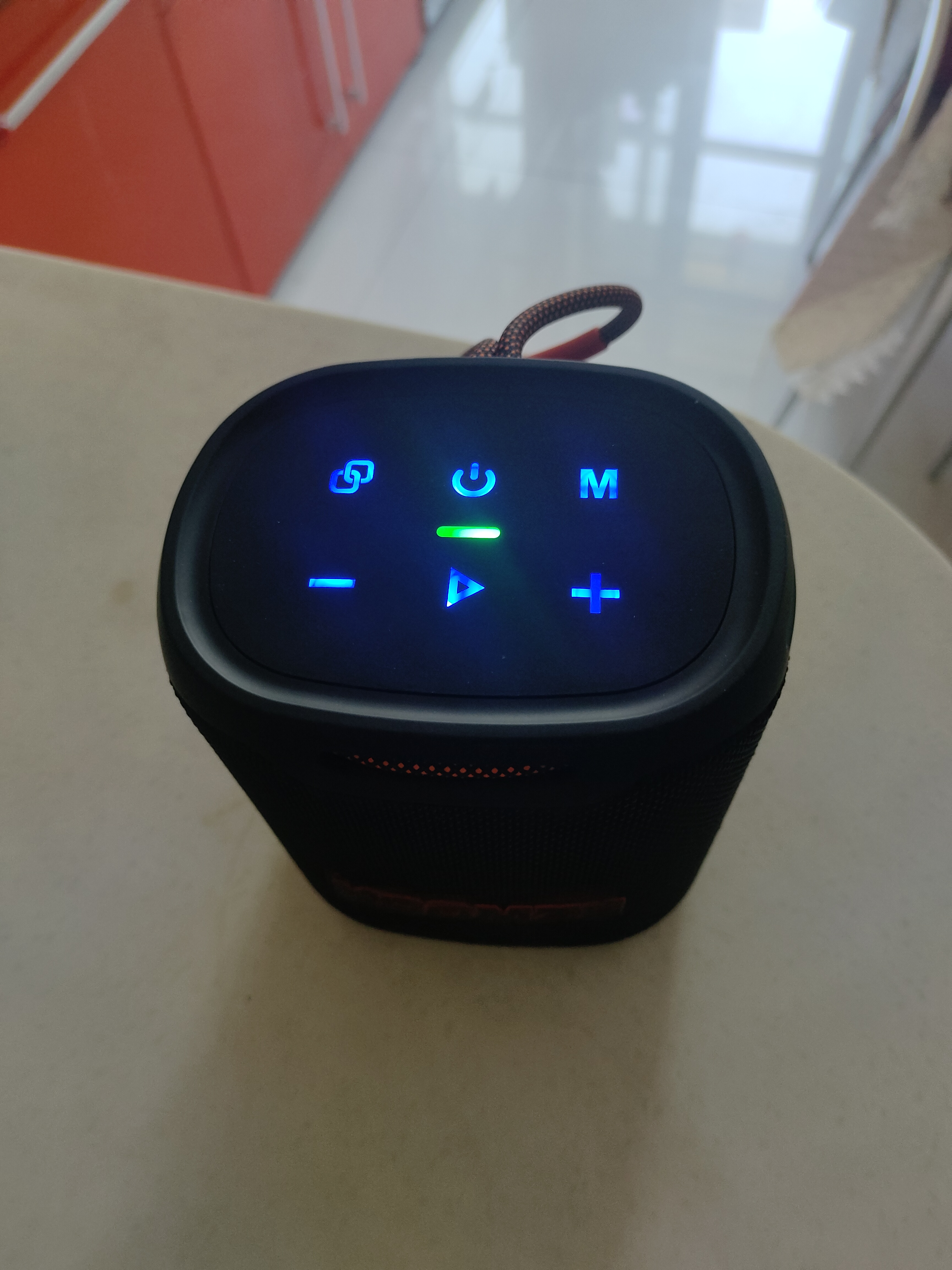 科曼者S9音响蓝牙无线家用户外大音量便携立体高音质音箱防水防尘 【至尊黑】重低音炮IPX6防水 实拍图