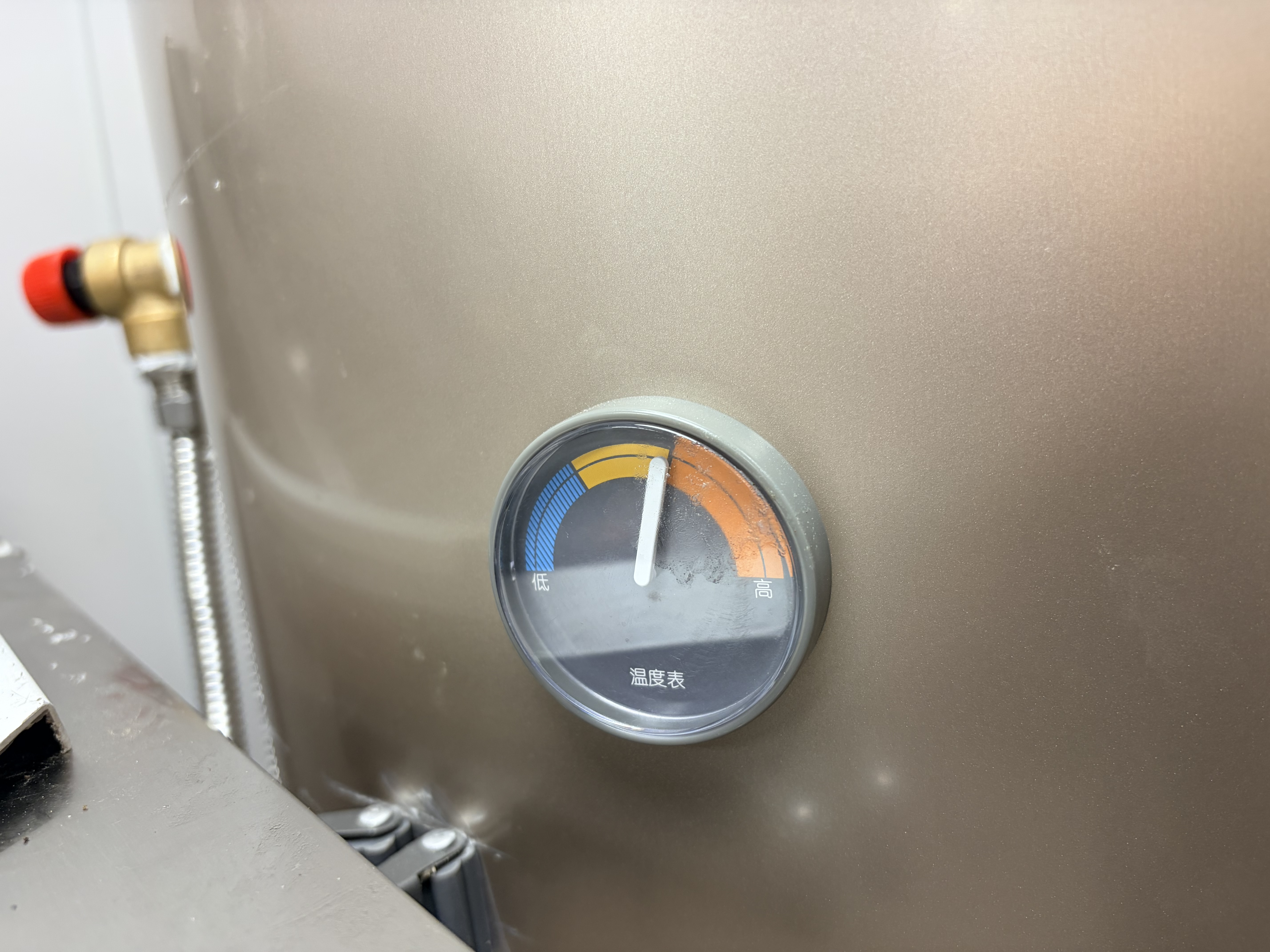 海尔（Haier）电热水器200升大容量3000W速热商用工厂理发店宿舍中央储水立式电热水器全屋热水落地式ES200F-LC 实拍图