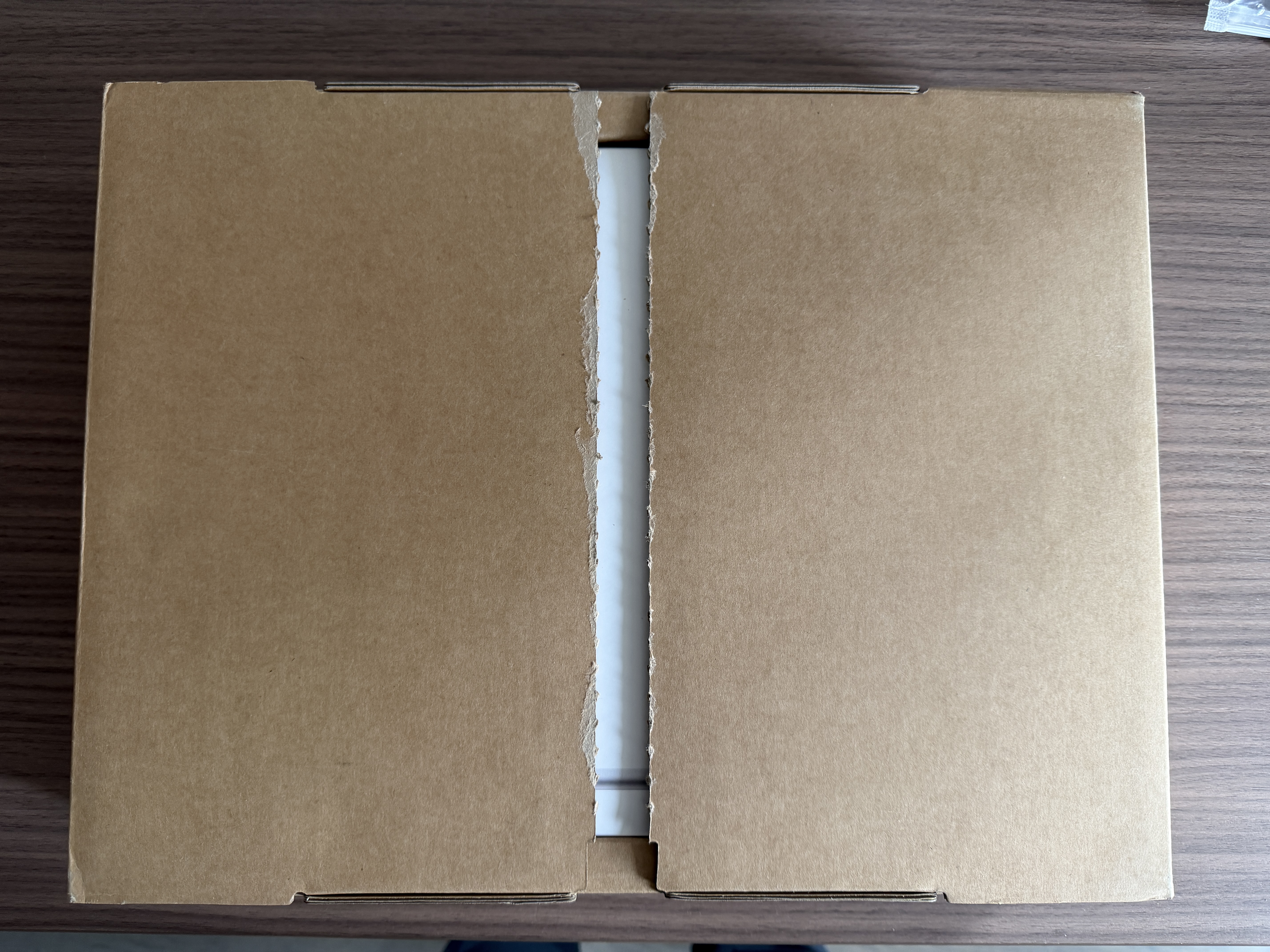Apple/苹果AI/MacBook Air13英寸M5 (10+10核) 24G 1T银色笔记本电脑MDH94CH/A 实拍图