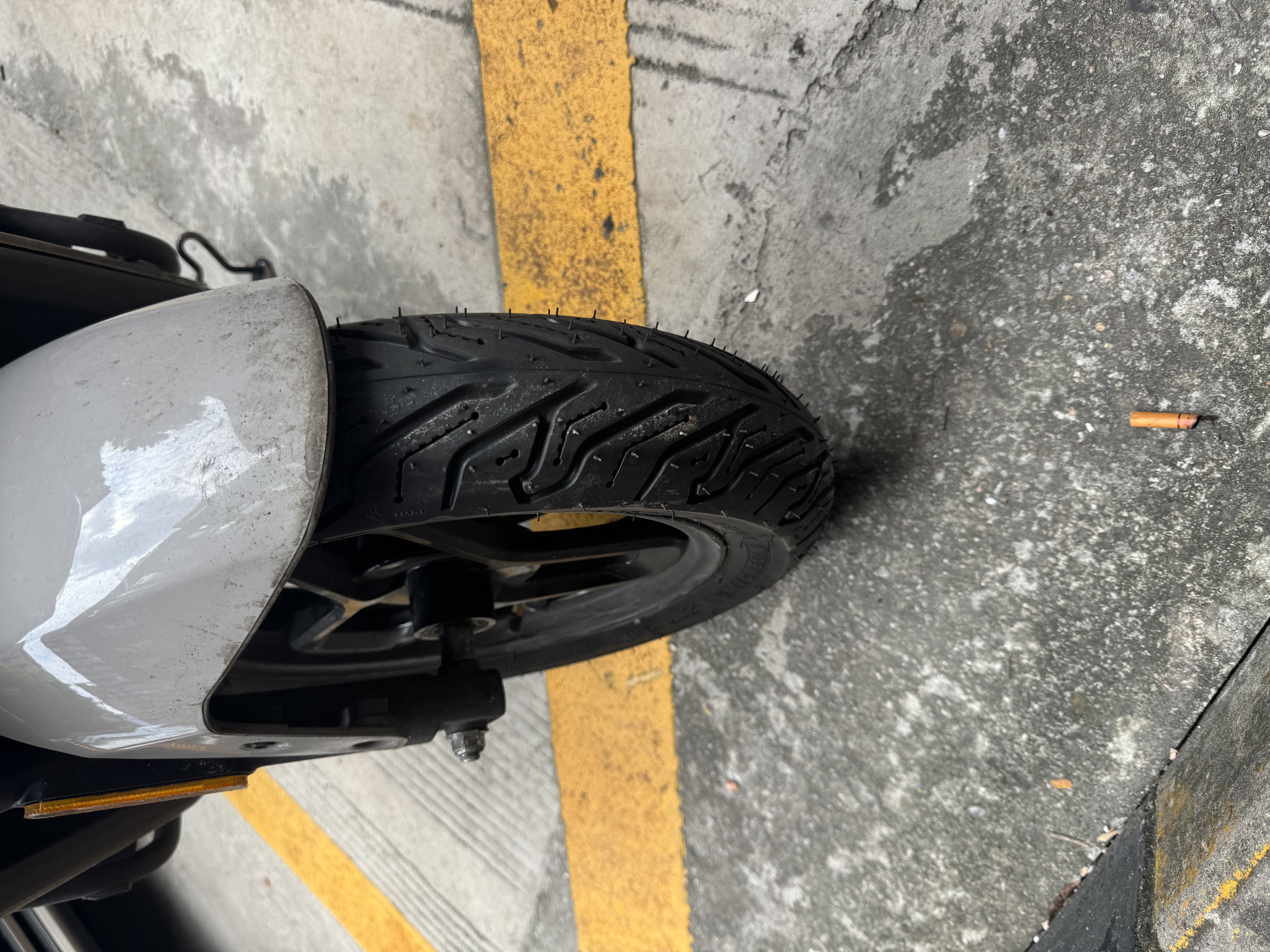 米其林电动车轮胎CITY GRIP SAVER 省电省油 防滑耐磨 九号小牛雅迪爱玛 100/90-10 61J 真空胎 实拍图