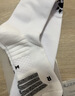 卡尔美（KELME）长筒足球袜防滑纱厚底高筒专业足球比赛训练精英运动袜 白色 M 实拍图