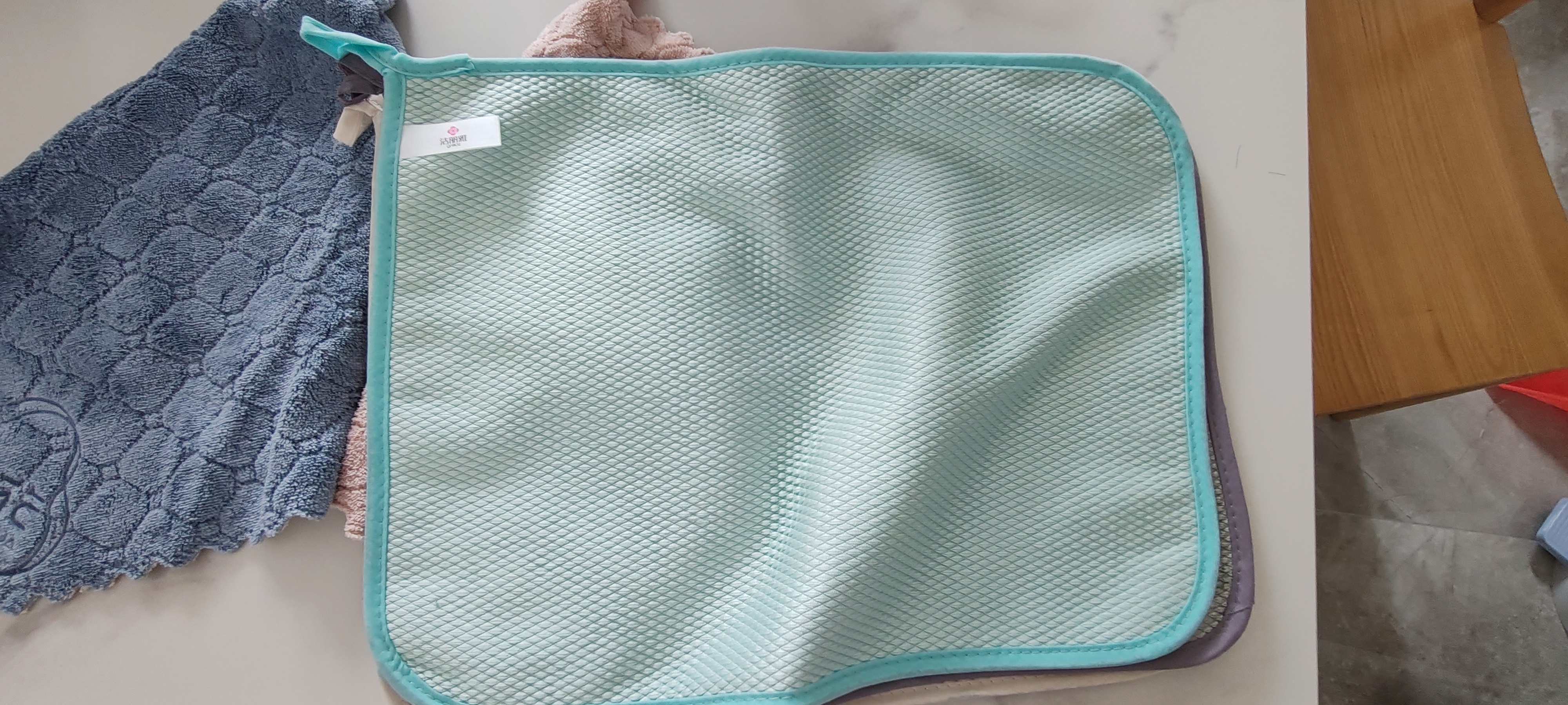 洁丽雅（Grace）玻璃清洁布30*40cm*3条双层加厚鱼鳞抹布家务清洁不易掉毛 实拍图