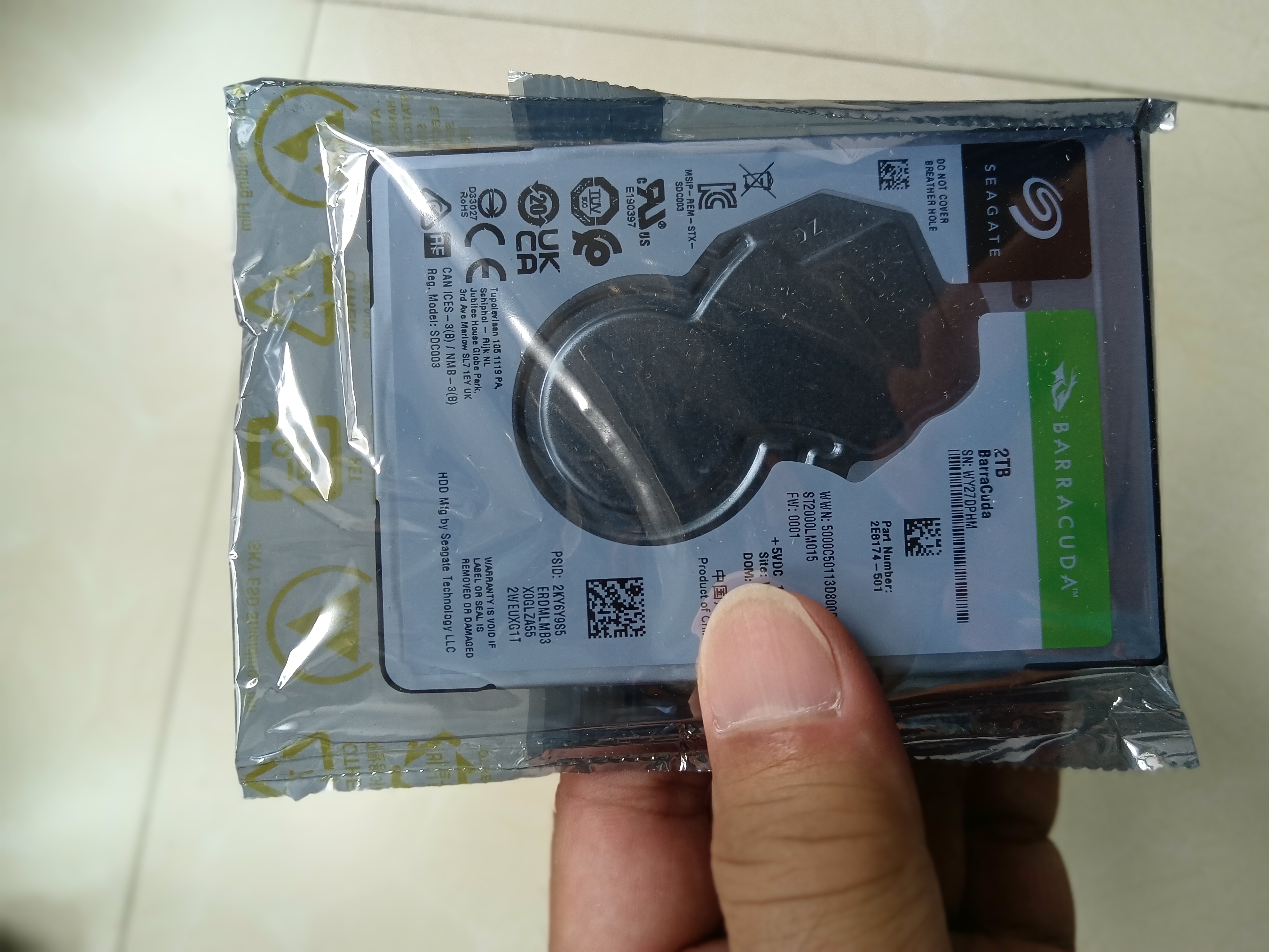 希捷（SEAGATE）笔记本硬盘2TB 128MB 5400转 SATA3.0 2.5英寸 机械硬盘 电脑 希捷酷鱼ST2000LM015 实拍图