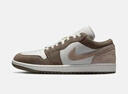 耐克（NIKE）【滔搏运动】2026年男子AIR JORDAN 1 LOW篮球鞋 553558-046 40 实拍图