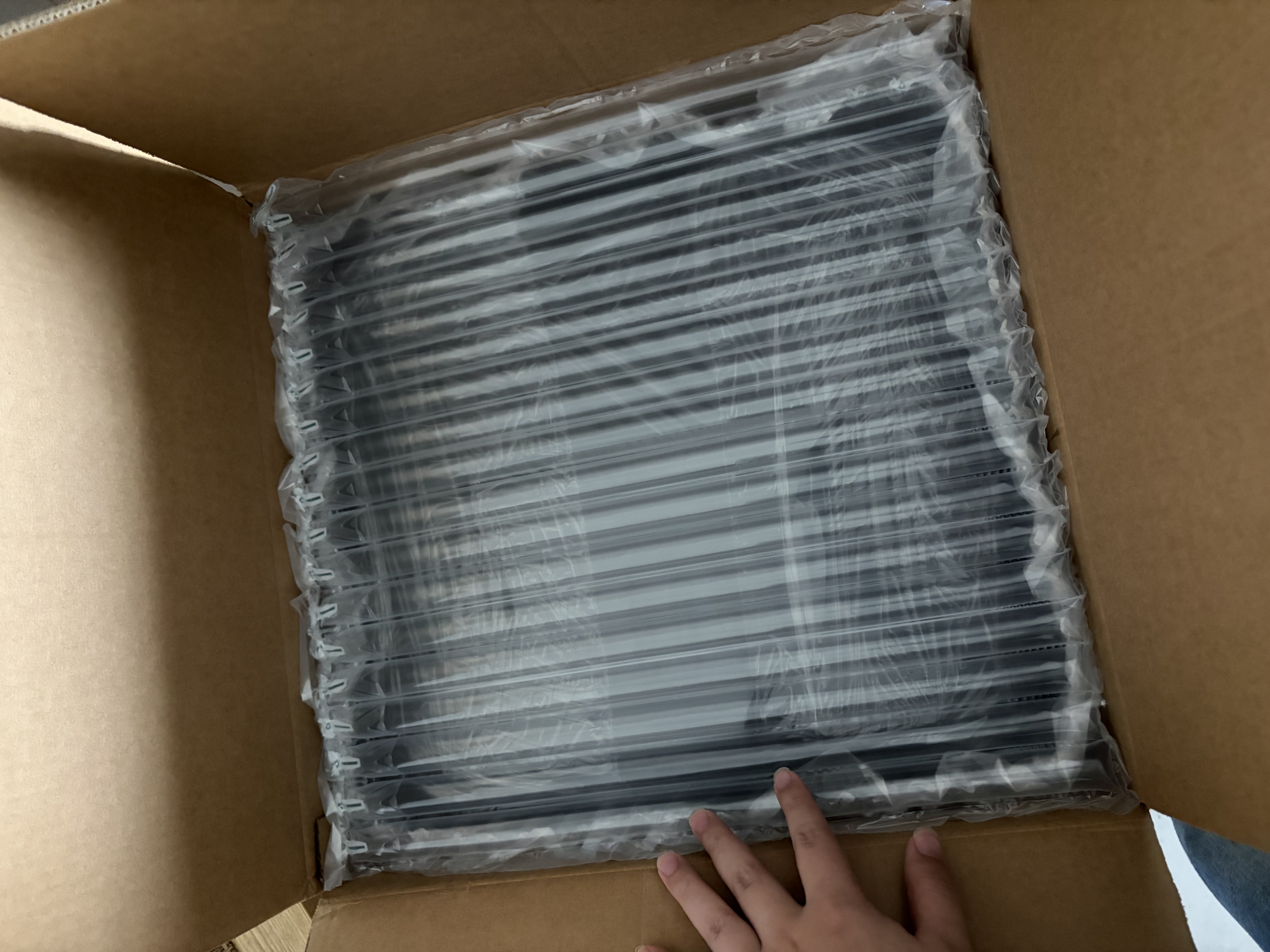 东站热摩托车尾箱铝合金复古圆角大容量后备箱小牛九号极核电动车外卖箱 40升暗夜骑士-Ultra【快拆底座+内衬+靠背】 实拍图