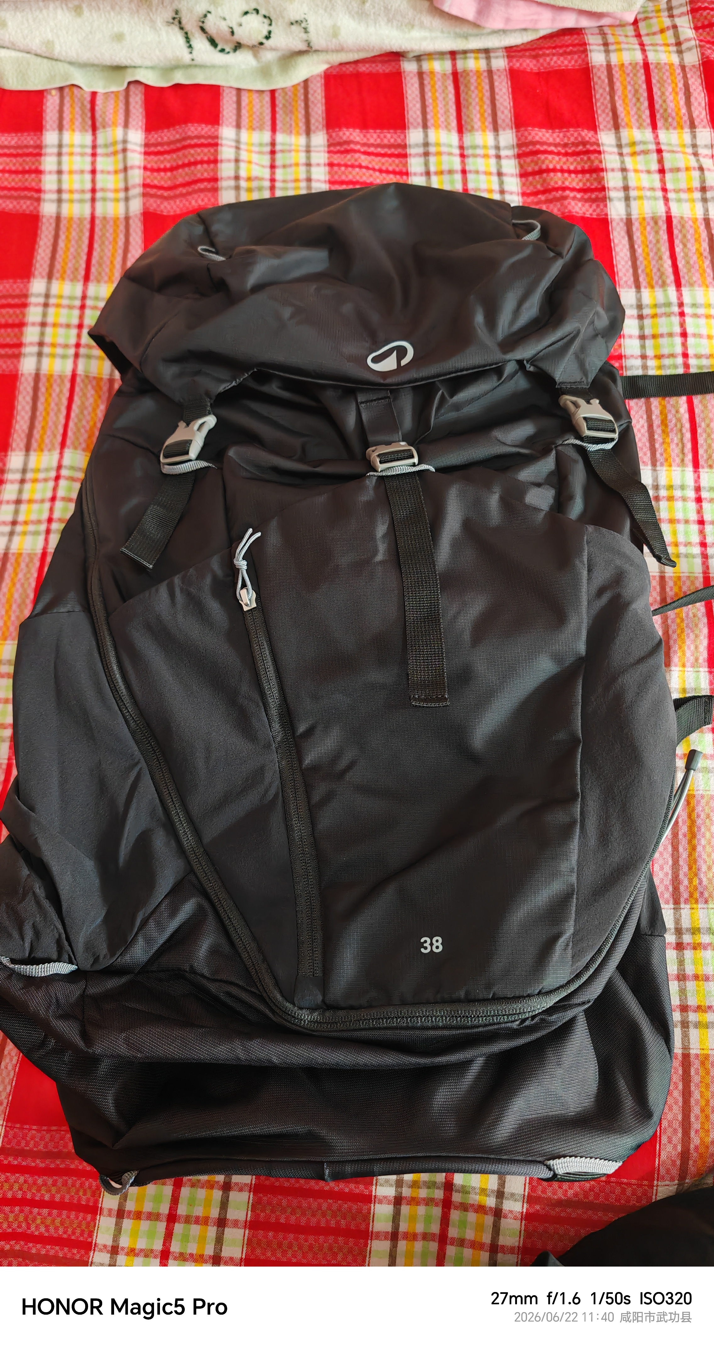 迪卡侬登山包MH500户外旅行徒步背包轻便出游露营大容量38L-5324238 实拍图